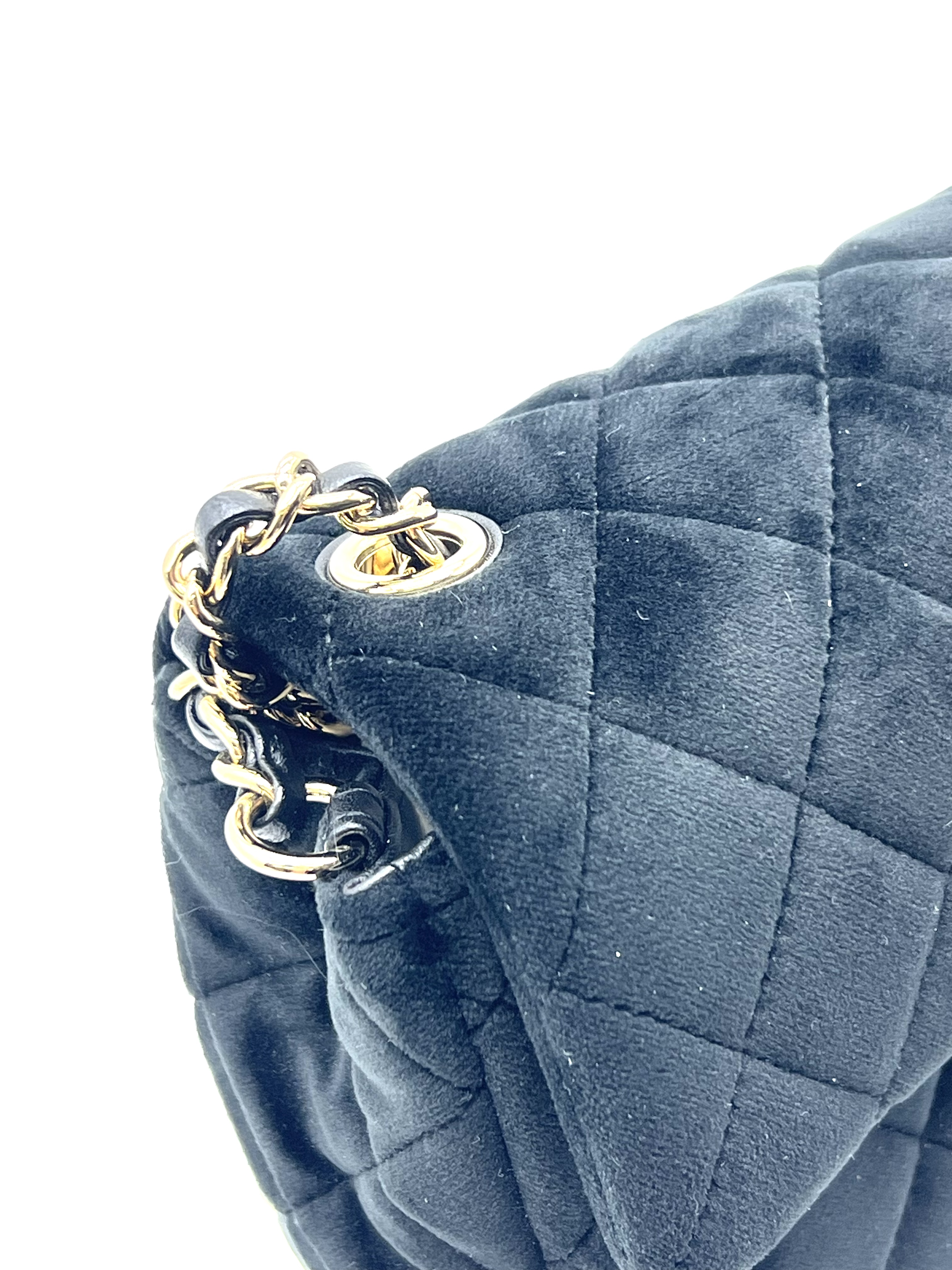 Pre-Owned CHANEL Pearl Crush / Product Code: 26050707