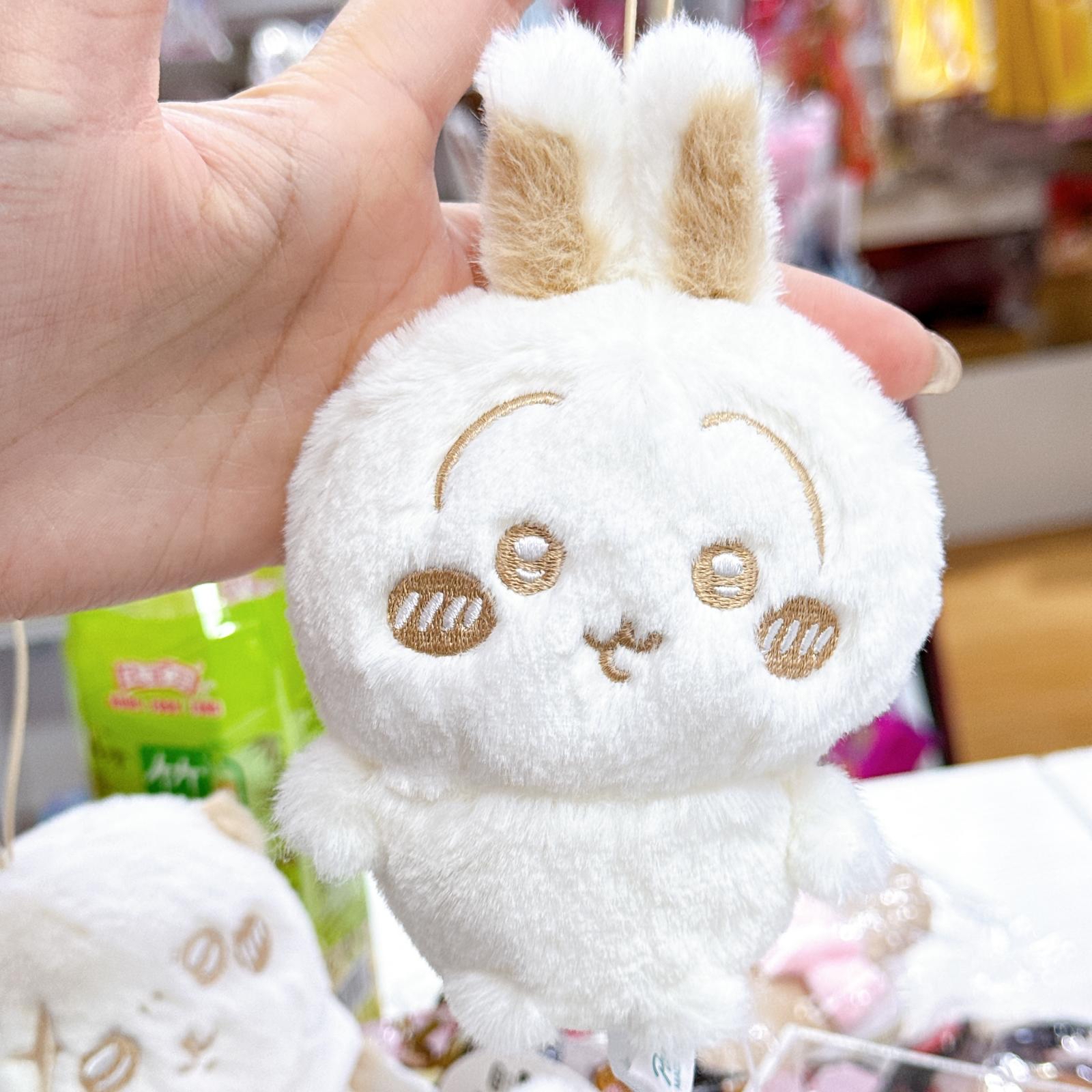 日本直送chiikawa雪白公仔掛飾 ccc