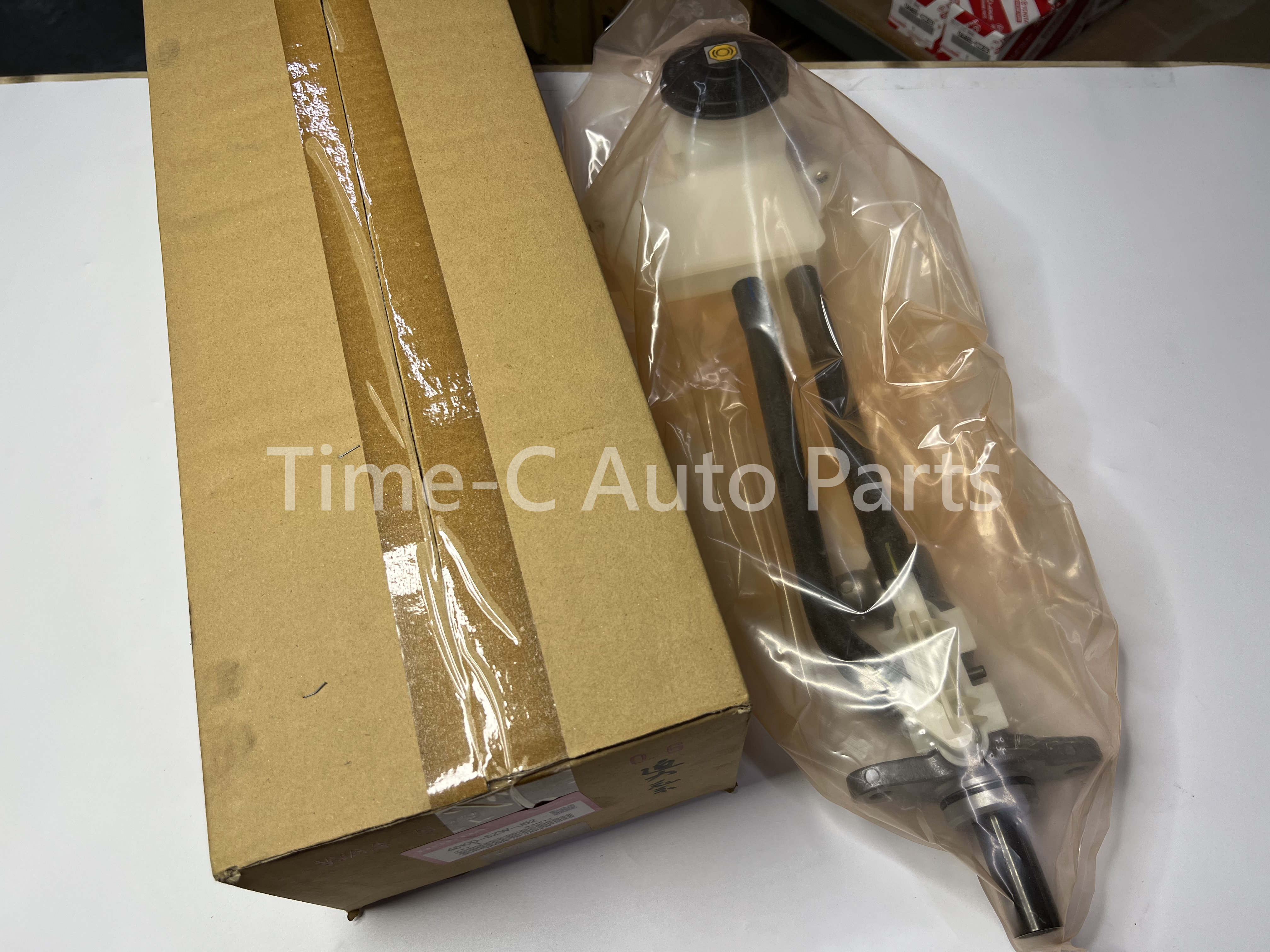 煞車總泵 46100-SZW-J52 - Honda Stepwgn