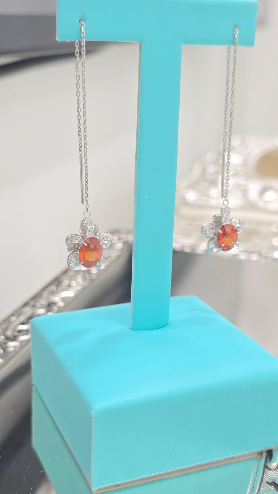 18K芬達鑽石耳線D:2ct