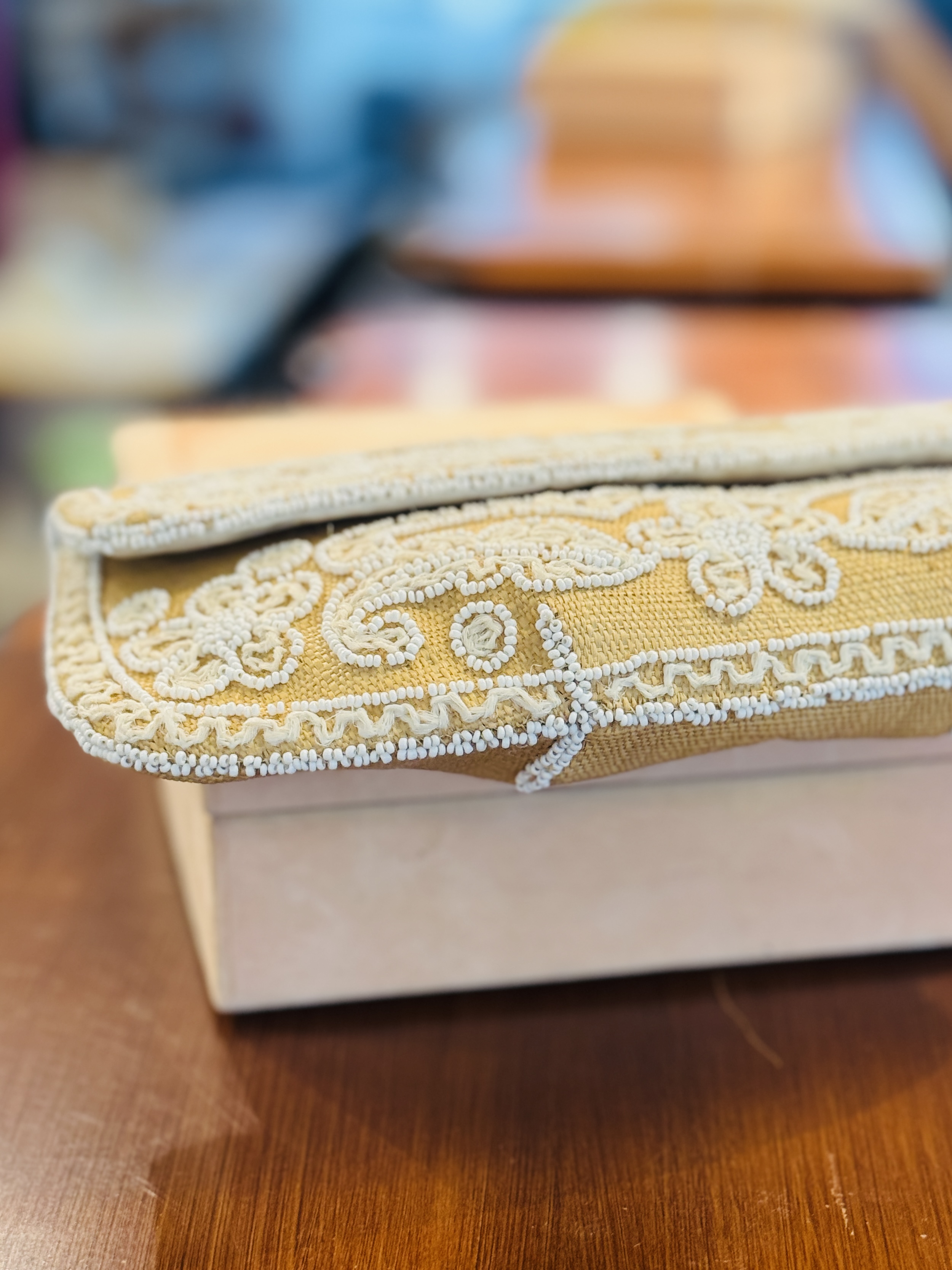 Rare! C.a. 1950s Birks Made in France Beaded Summer Clutch (MT2502)