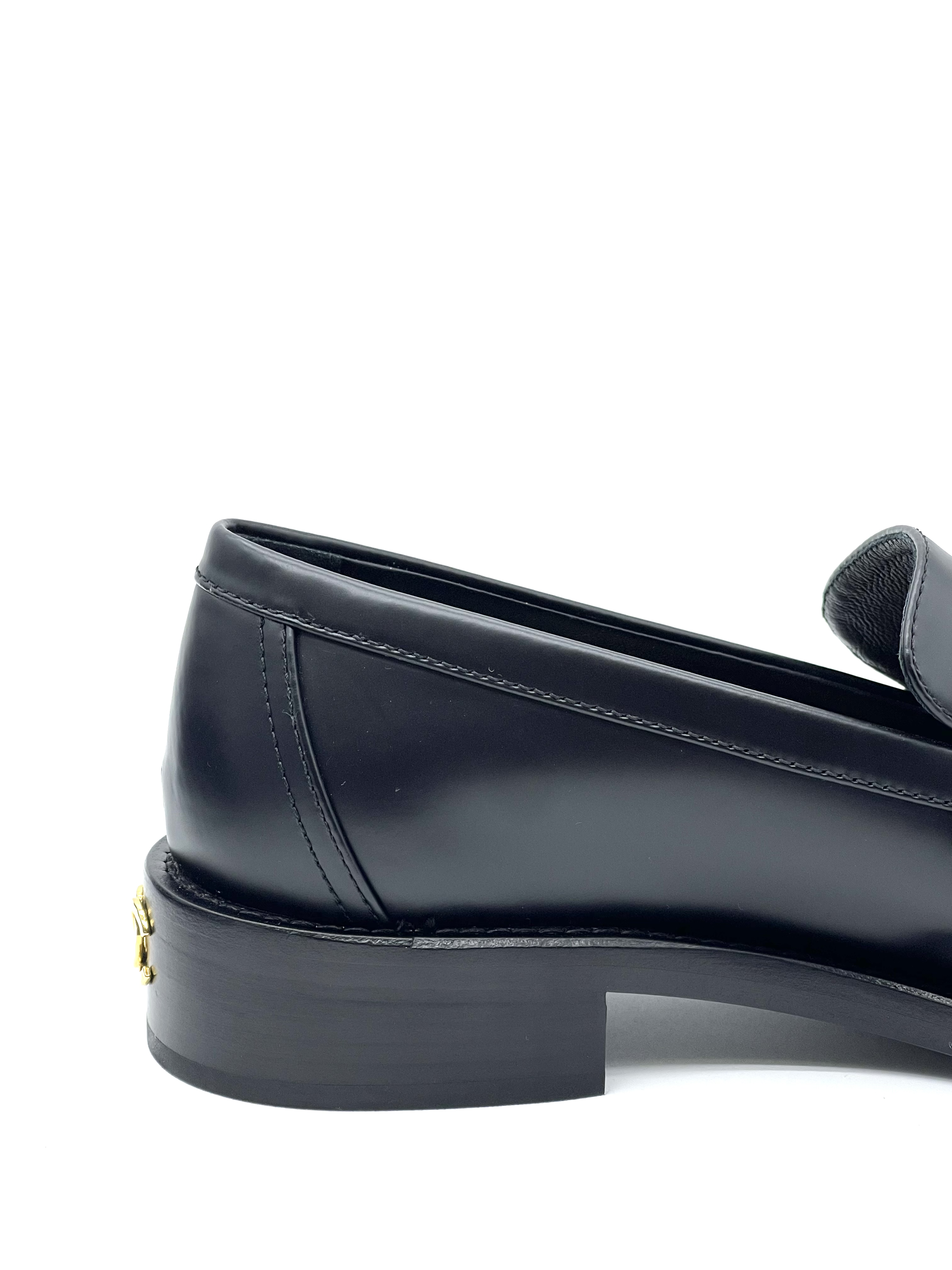 Pre-owned CHANEL CC Logo Loafer / Product Code: 27032331