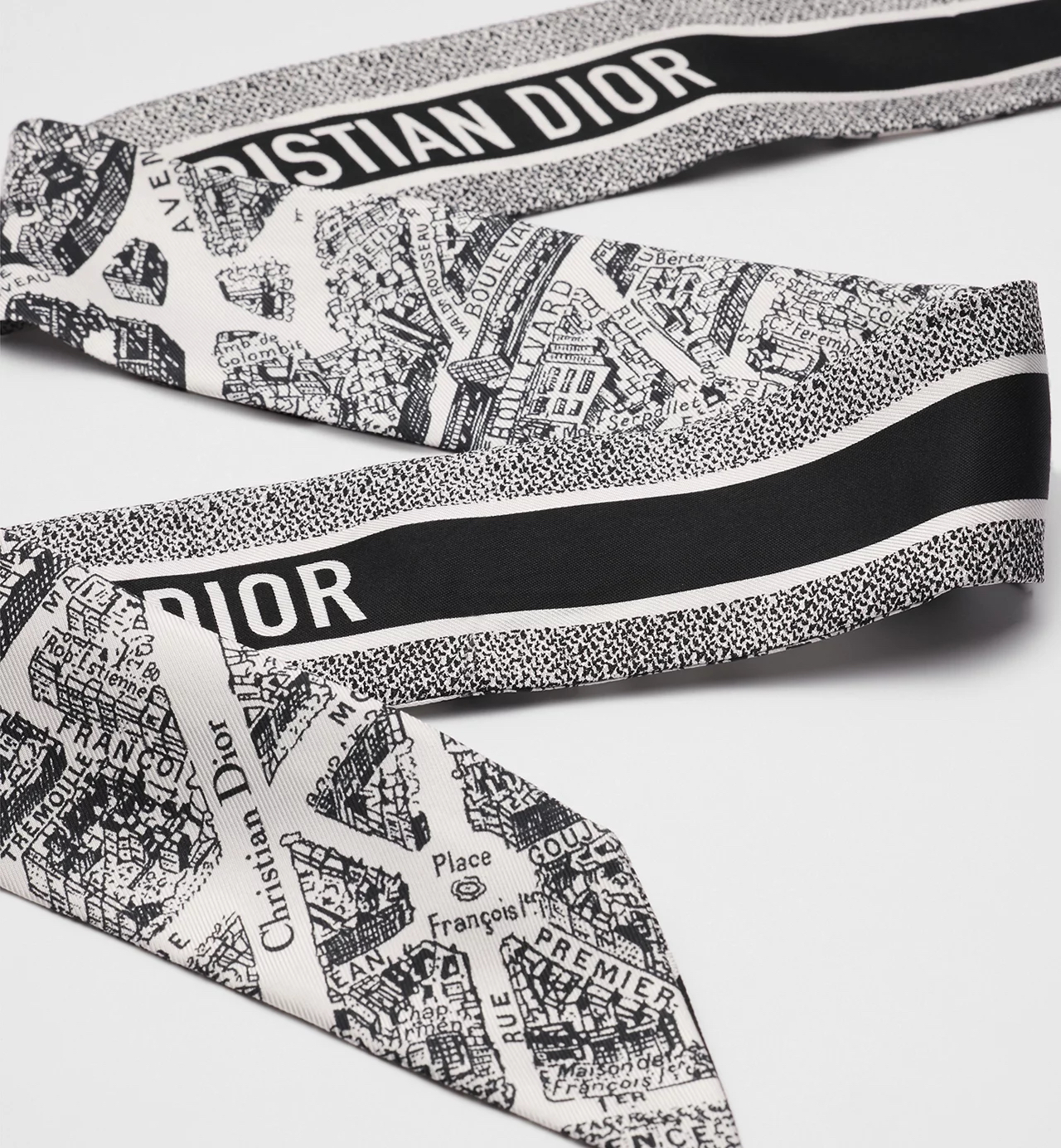 Dior 全新🆕 100%絲 Plan de Paris Mitzah圖案絲巾