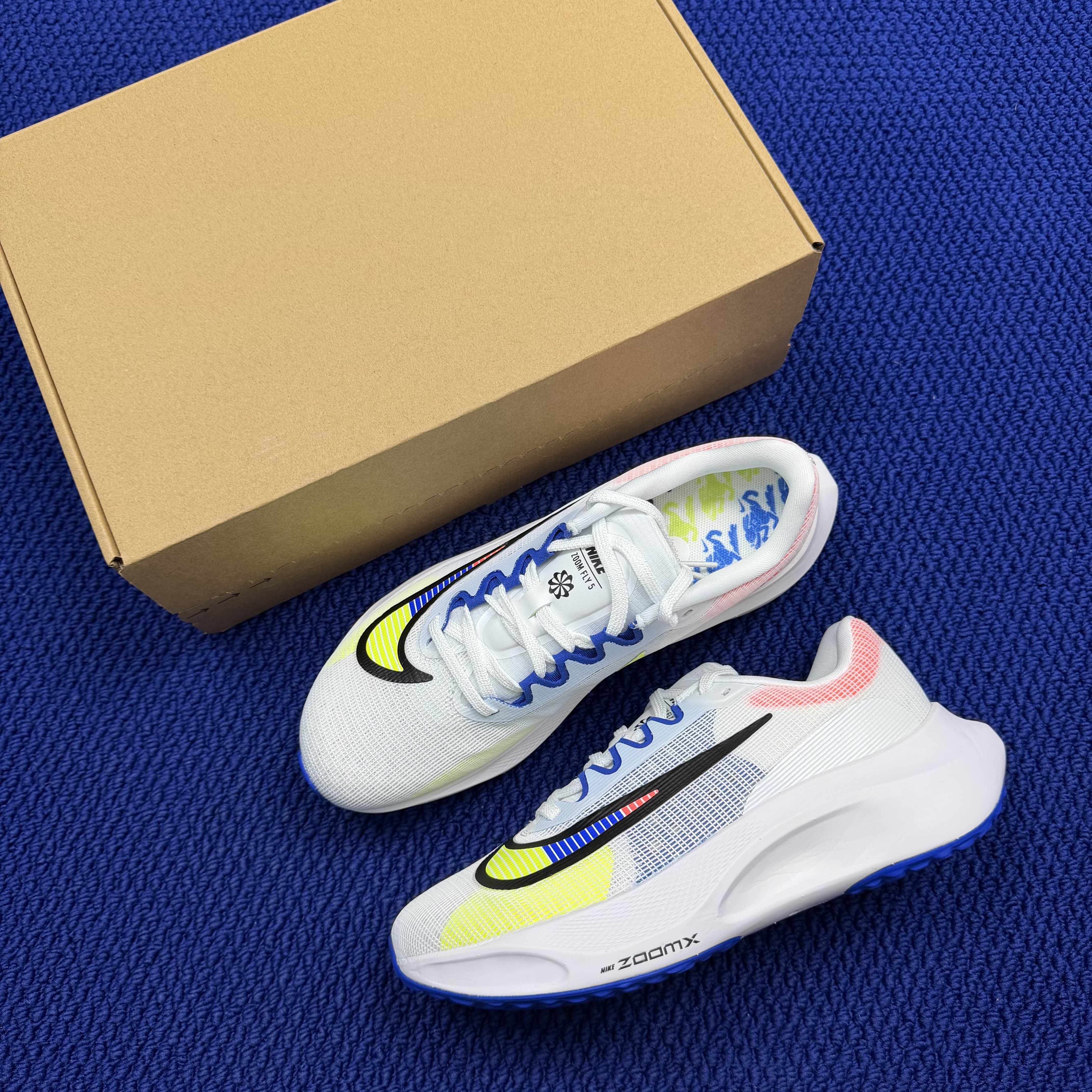 Nike Zoom Fly 5 DX1599-100