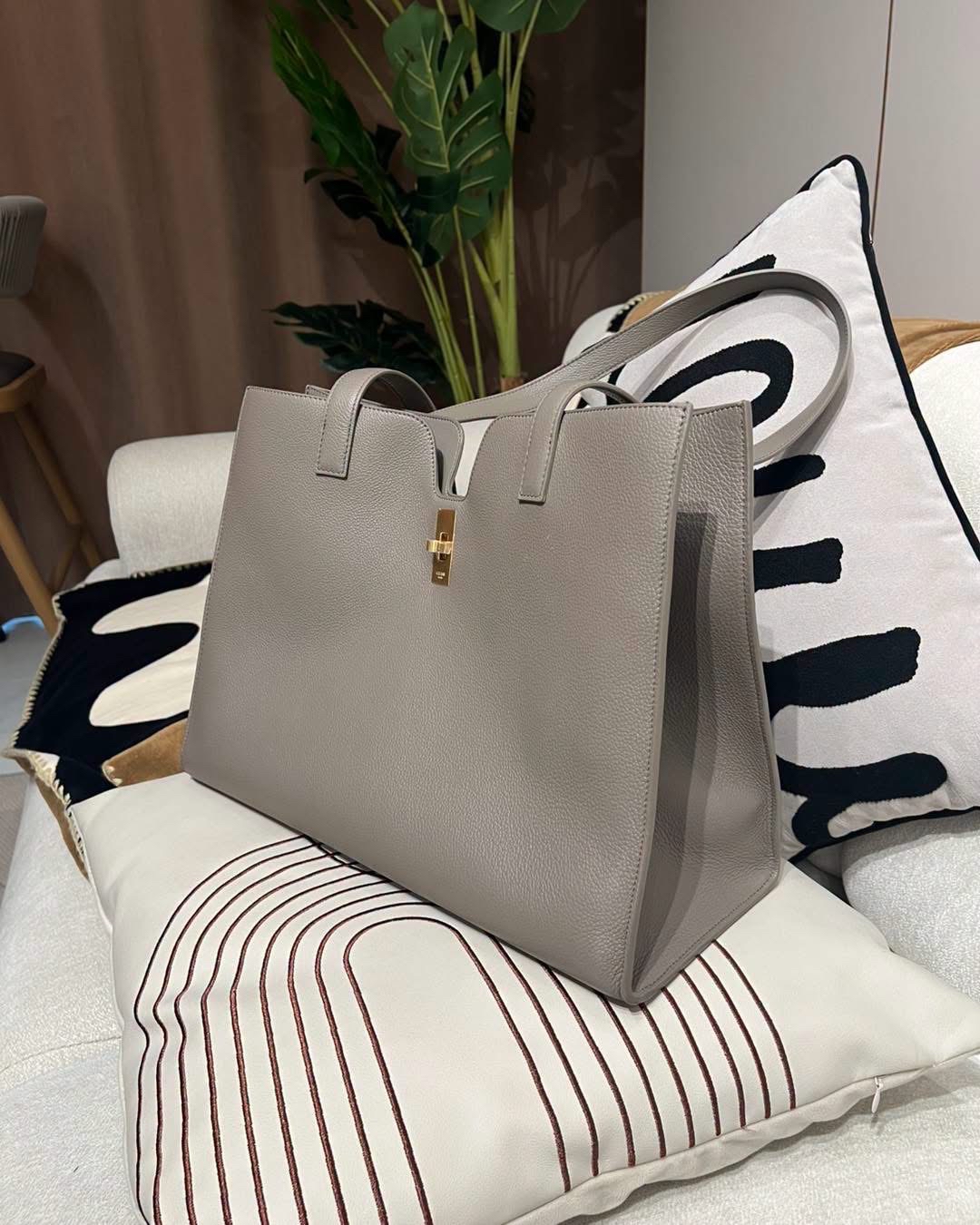 未使用品 Celine 16 Tote Bag 100%Authentic, Unused 未使用品 ✅Key lock ✅Dust Bag