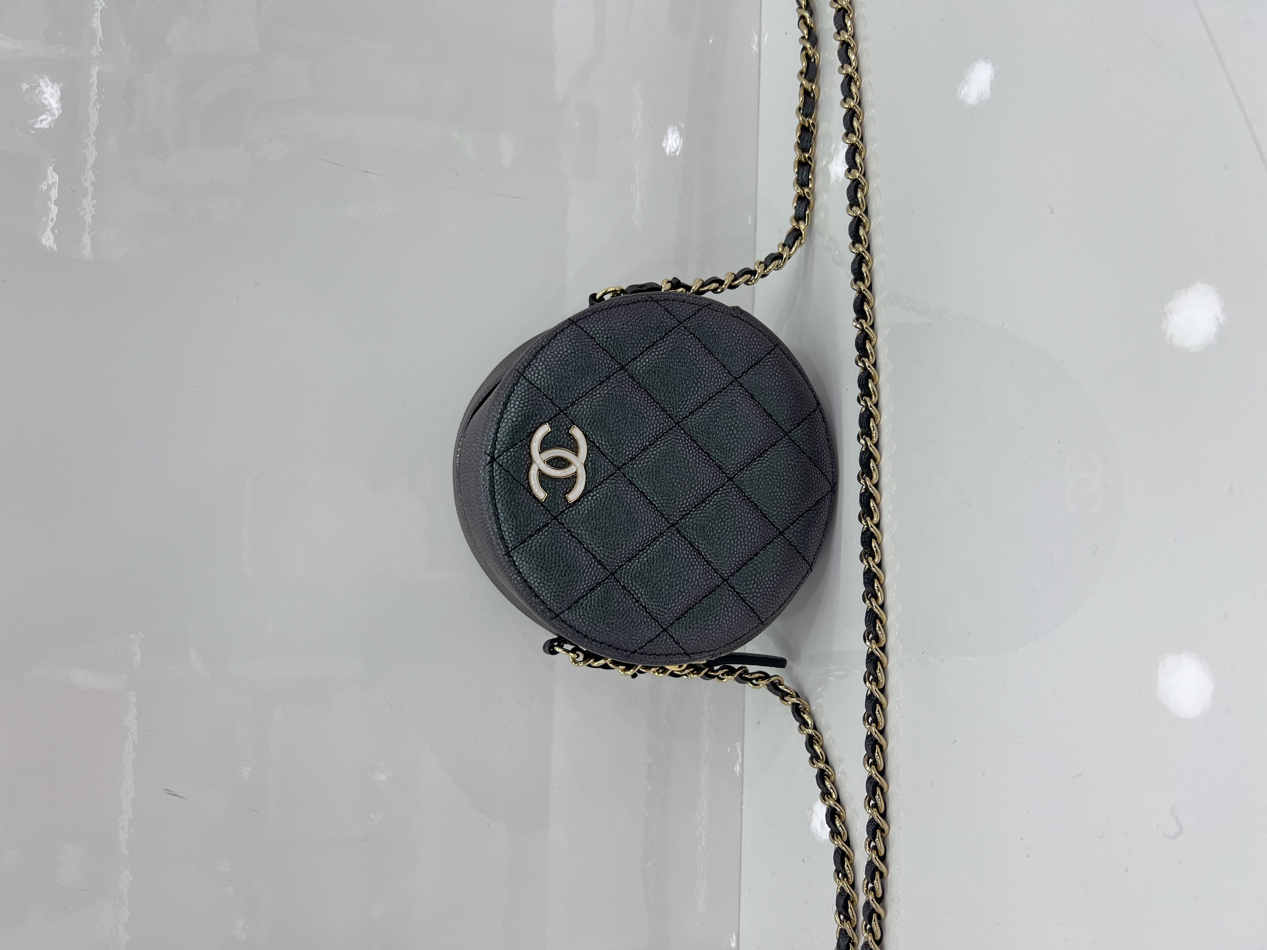 直播貨品 |  [1個-$100 2個-$300］EE106