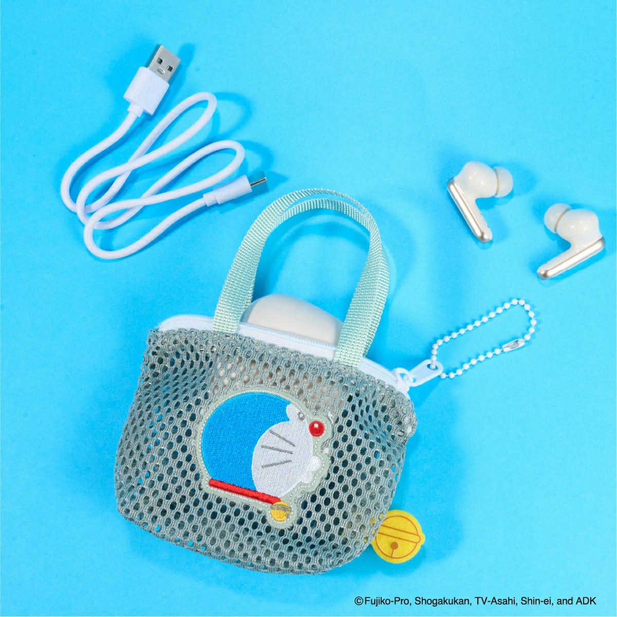 [現貨 藍色款] 多啦A夢鎖匙扣 迷你手袋 掛飾 刺繡圖案｜Doraemon禮物