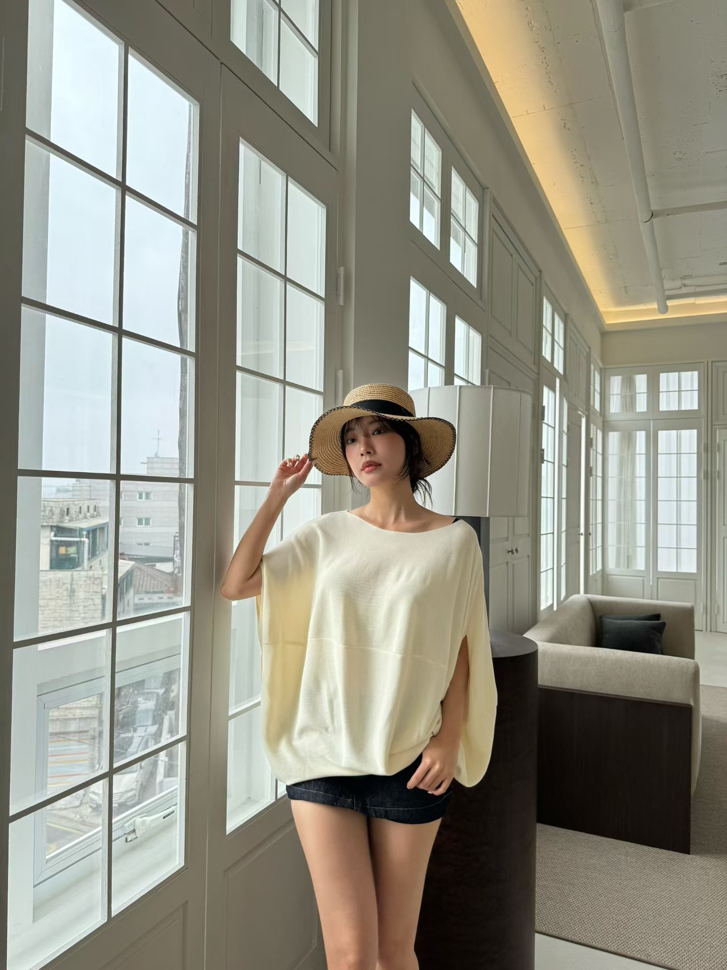 M11 蝙蝠袖斗蓬Top 