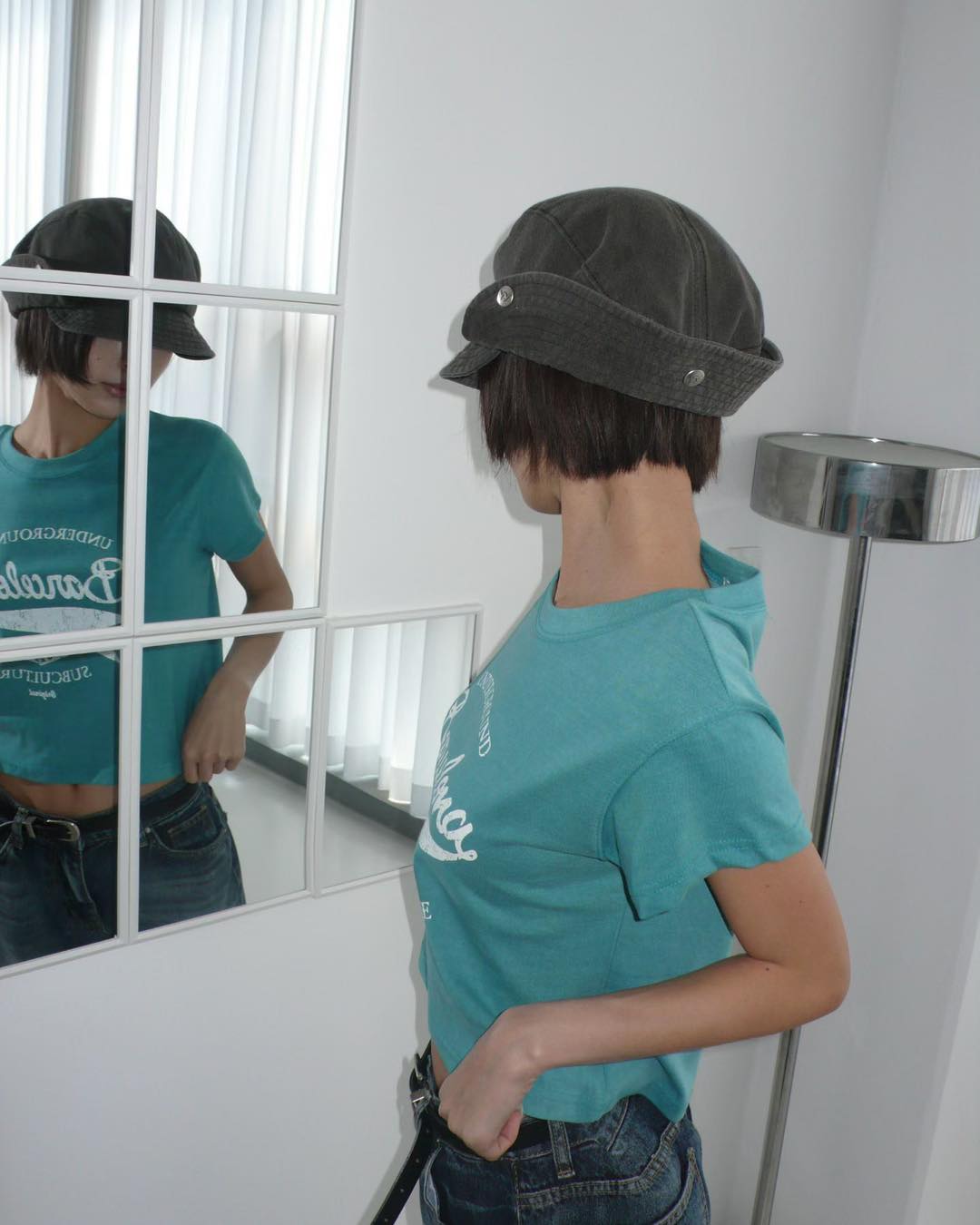 簡單易襯短身Tee 