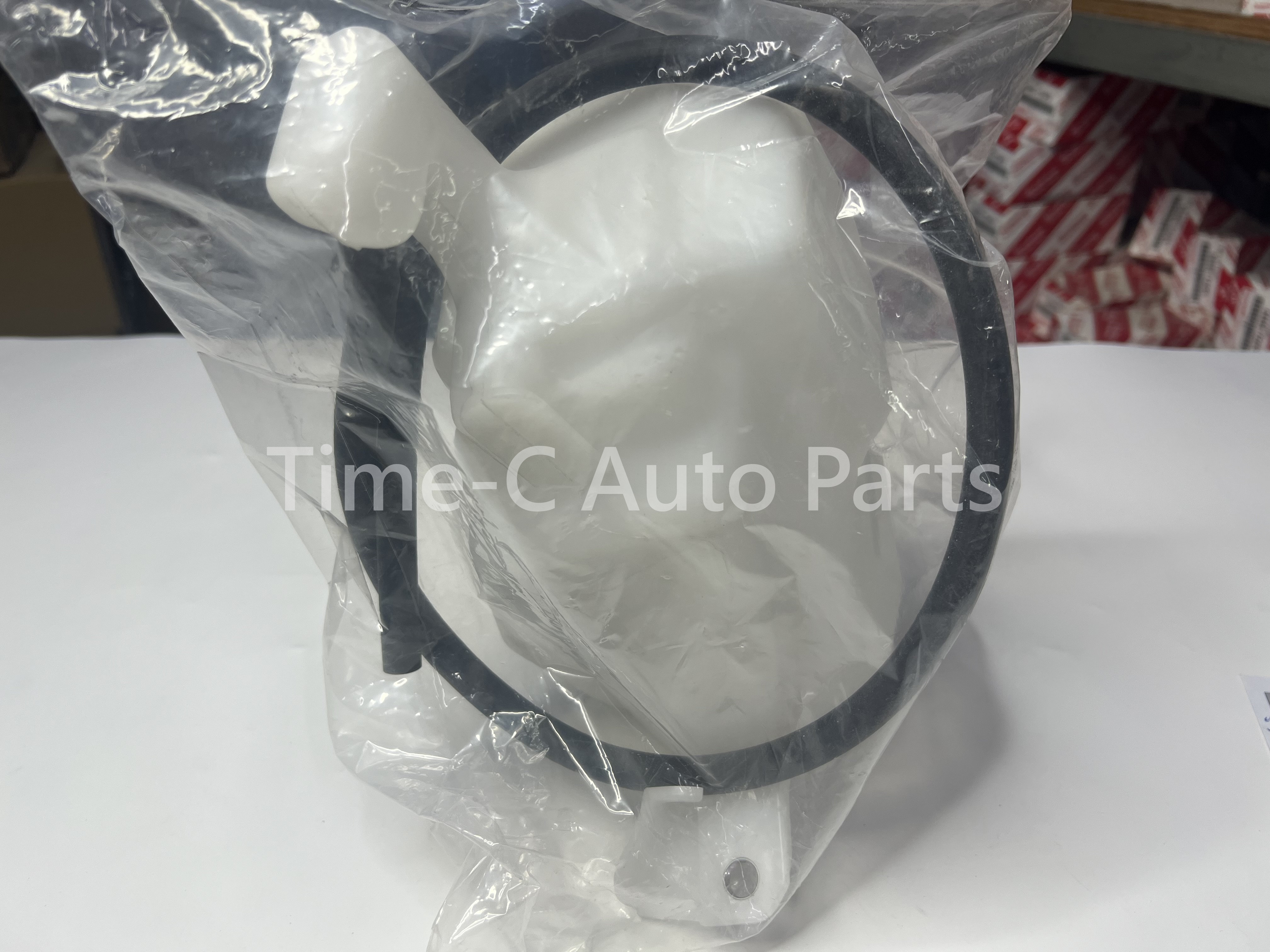 水箱水壺 21710-1VA0A - Nissan Serena