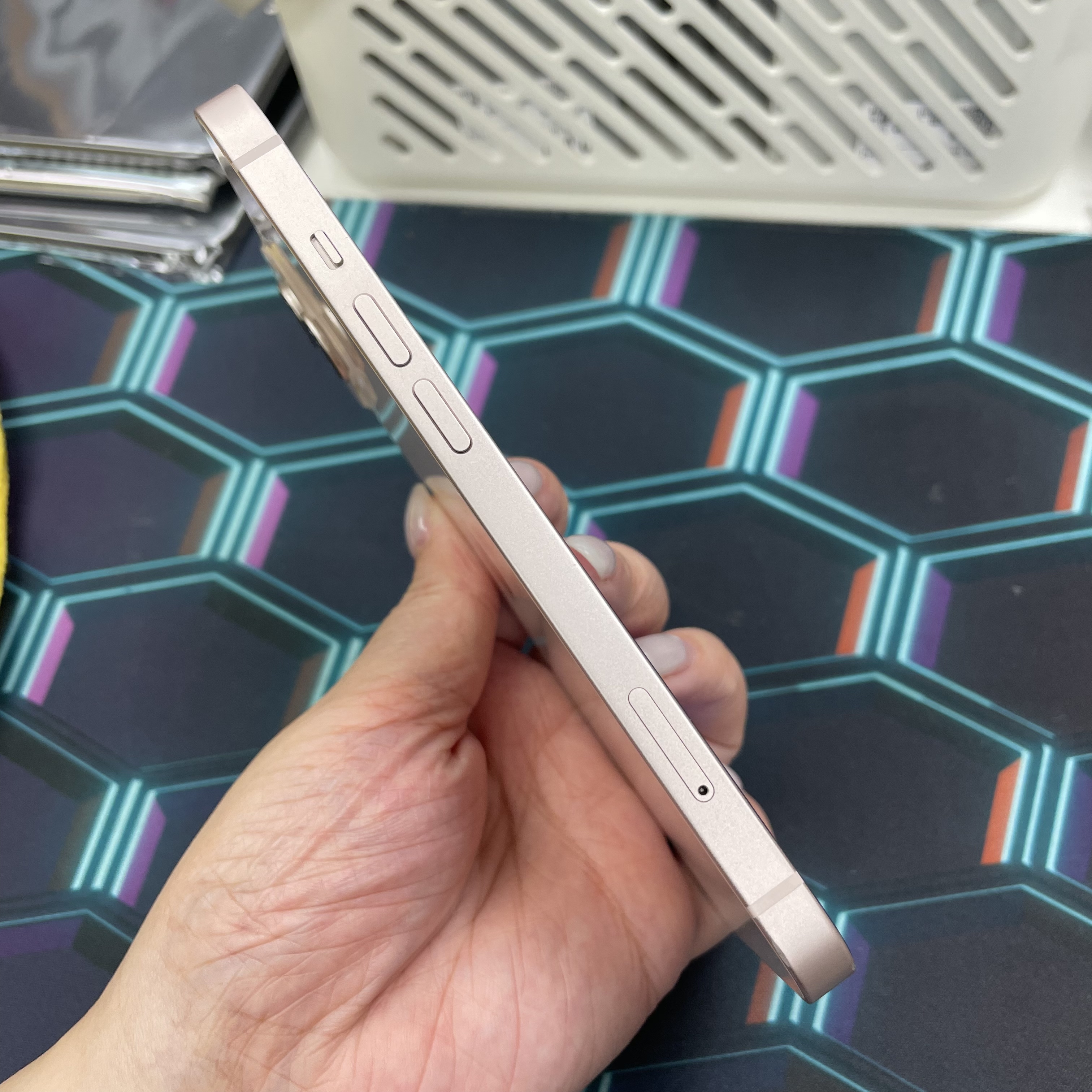 *6609 13 超靚機 256GB 電72 粉色 pink