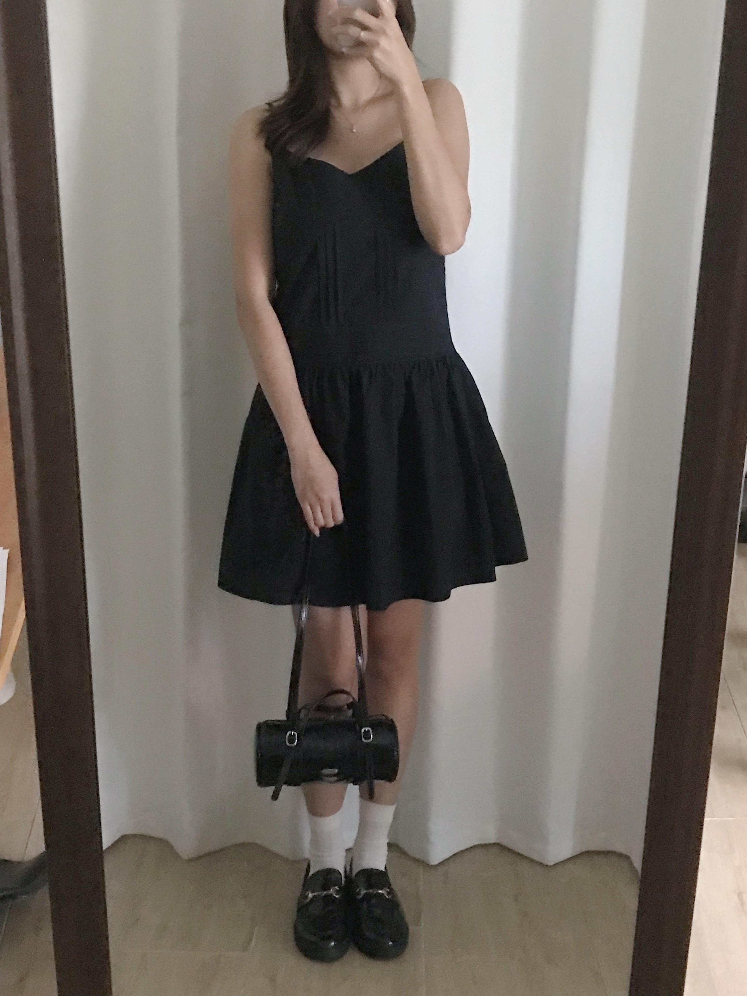 氣質壓褶吊帶連身裙(兩色入)