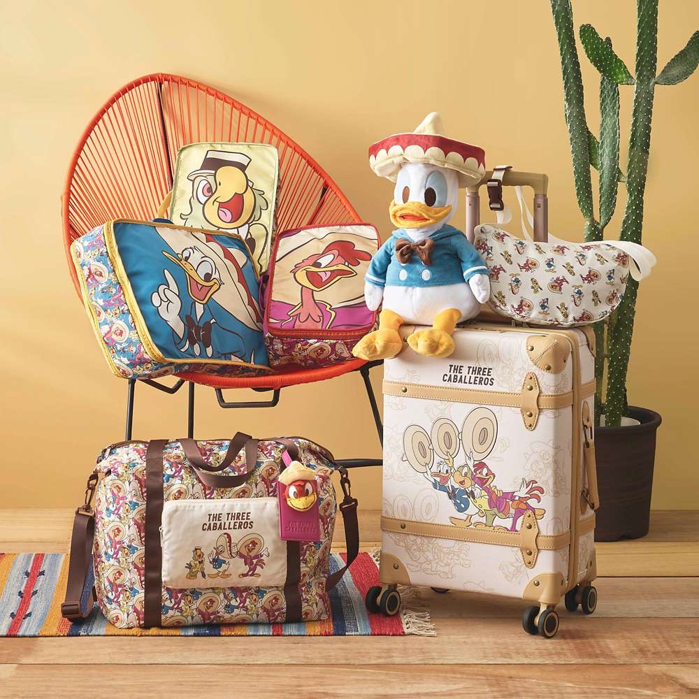 🎀【預訂】Disney TRAVEL WITH AMIGOS Panchito Luggage Tag