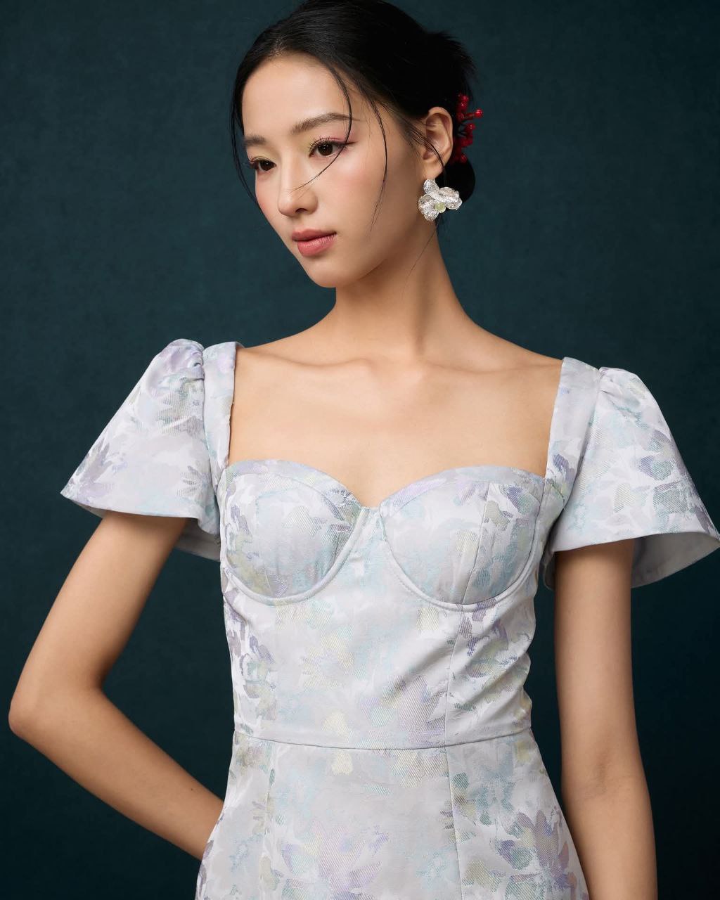 花卉方领连身裙 D0362