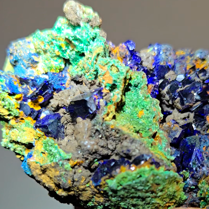 Rare cubic azurite specimen - AZ23