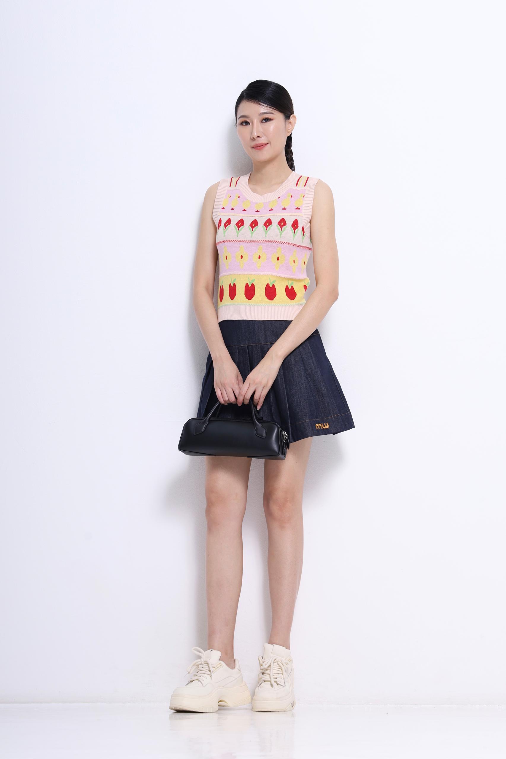 CB2074 COLORFUL KNIT BLOUSE
