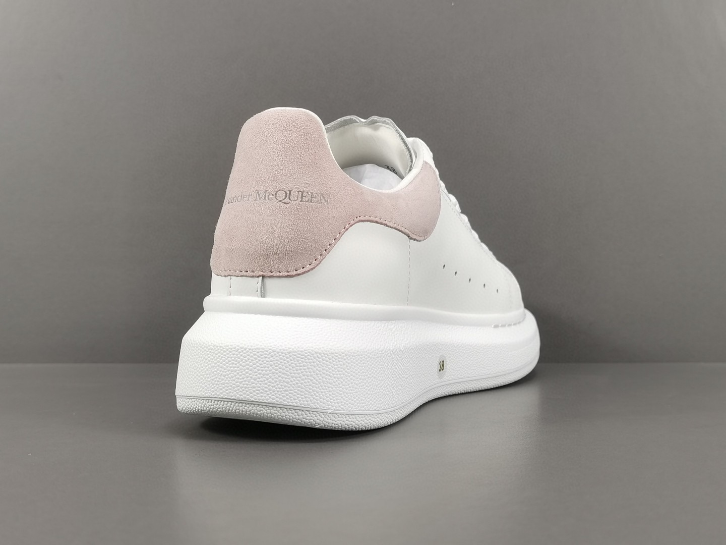 Alexander mcqueen scarpe rosa cipria hot sale