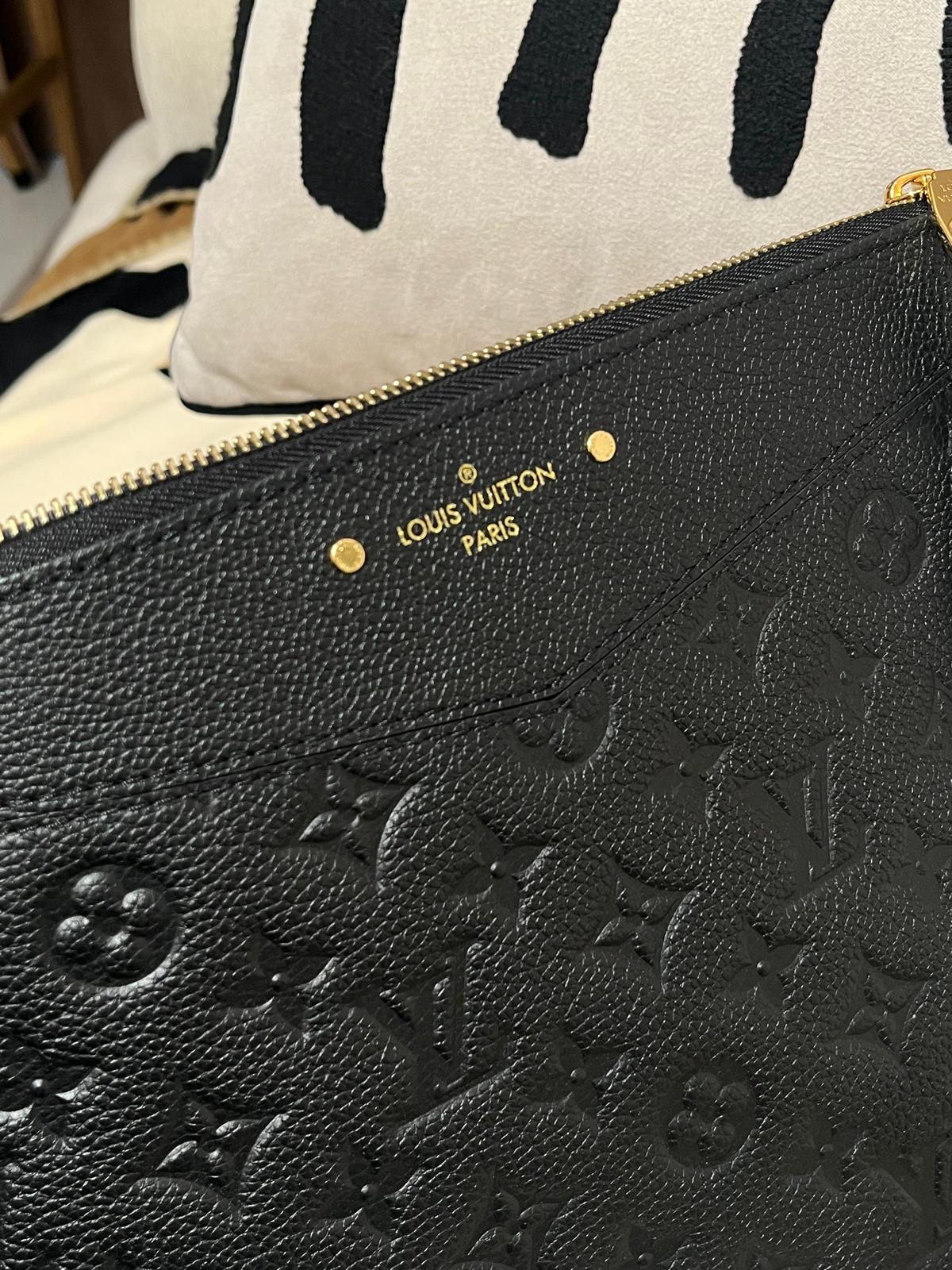 Lv Daily Pouch Monogram Empreinte Leather M62937 by Louis Vuitton 100%Authentic, unused 未使用品✅dust bag