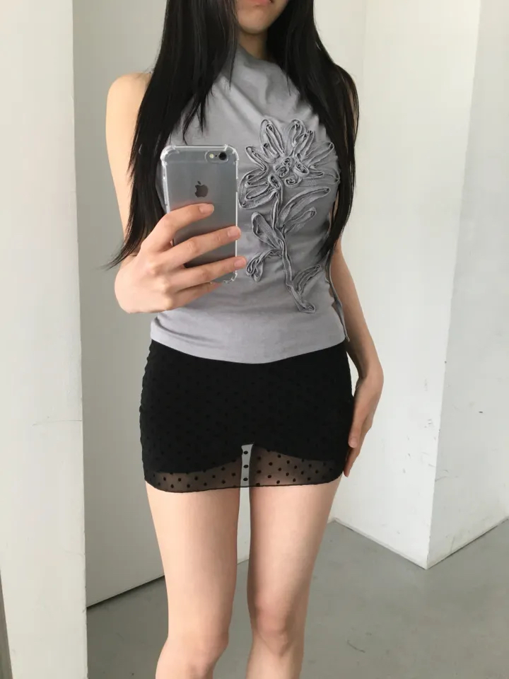 Floral Applique Ruched Tank Top