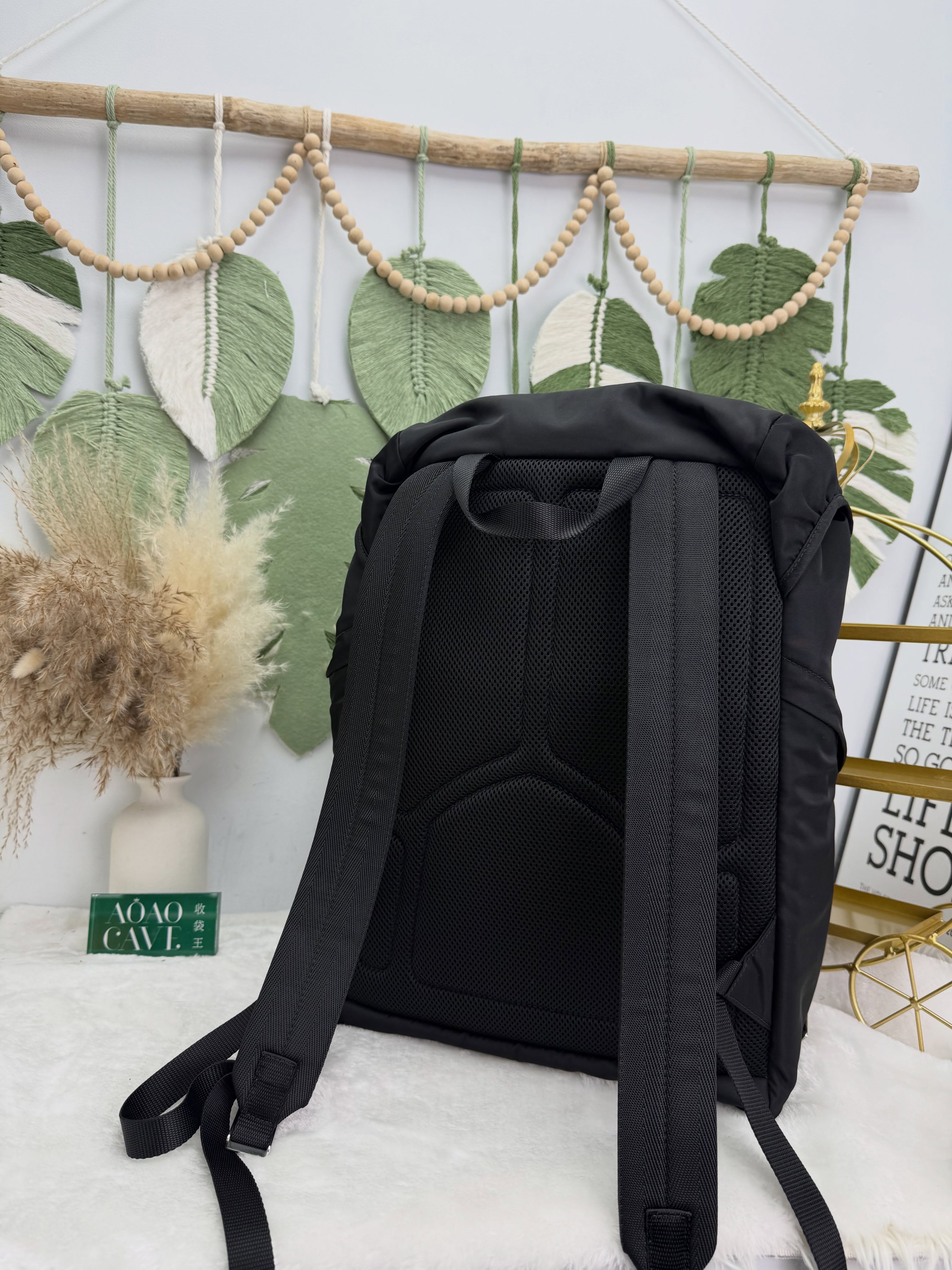 Parda 👜 PRE OWNED 🛍️Re-Nylon Backpack🖤