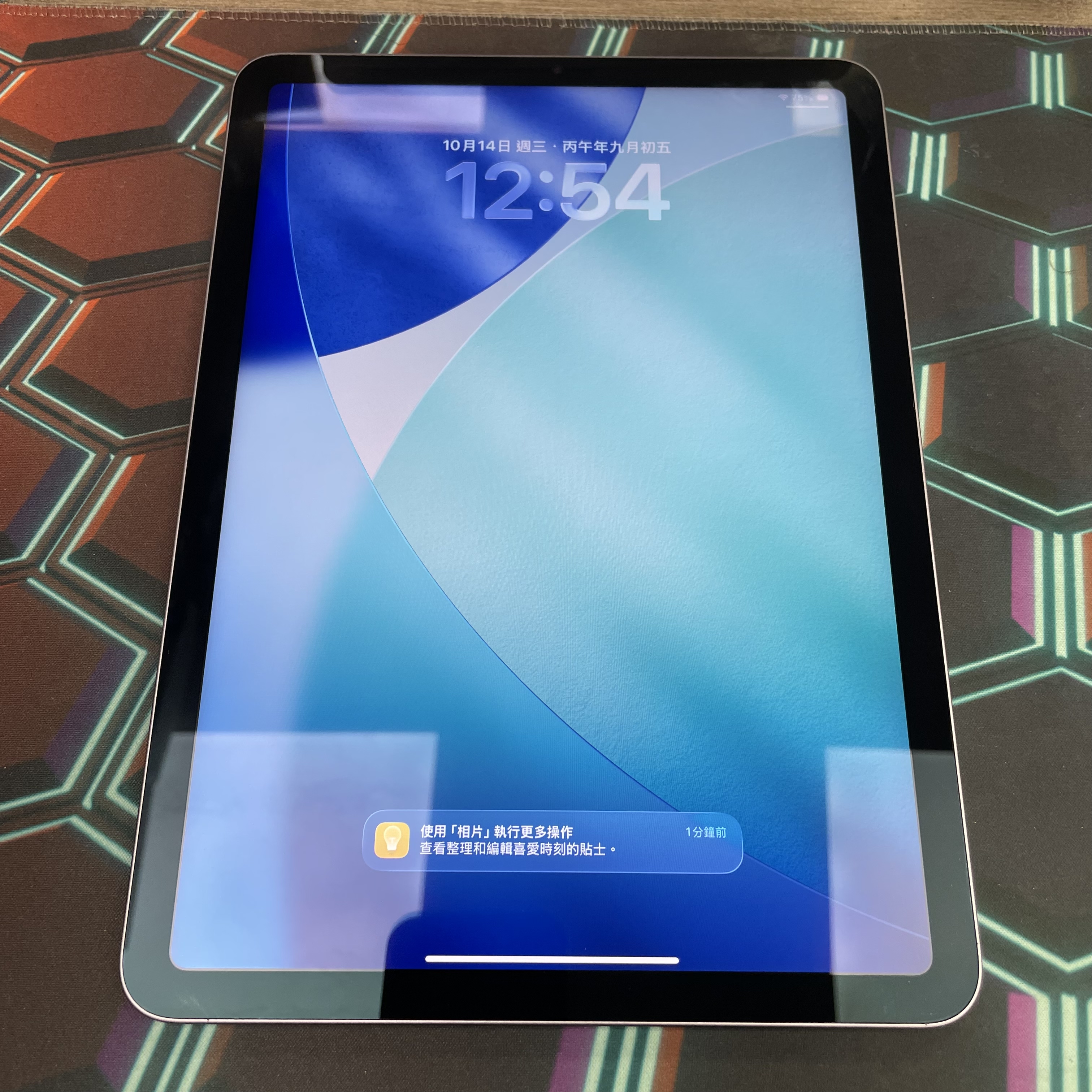 *823392 iPad Air 5 完美機 256GB WIFI版 紫色 purple
