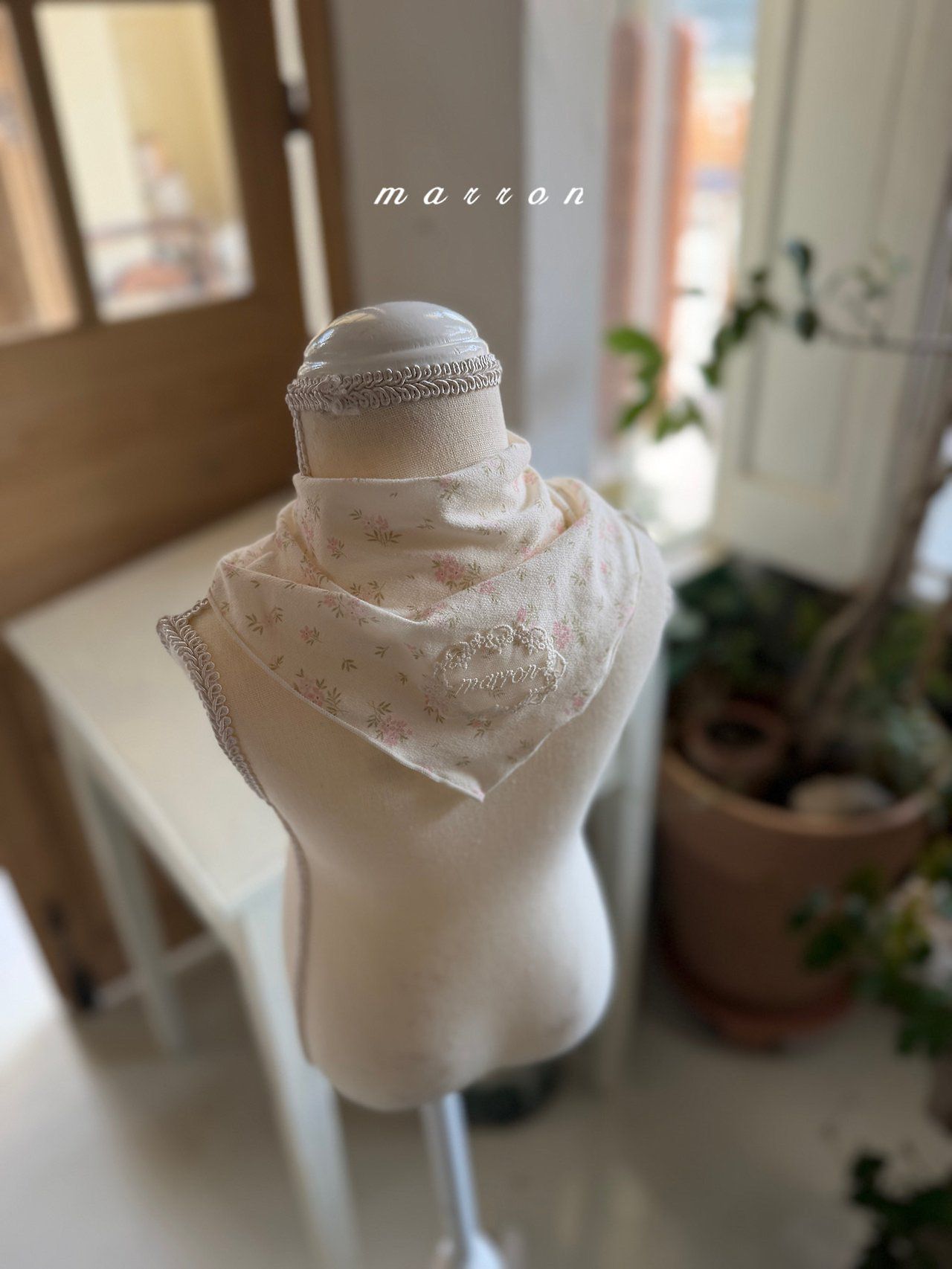 AW4290 Scarf