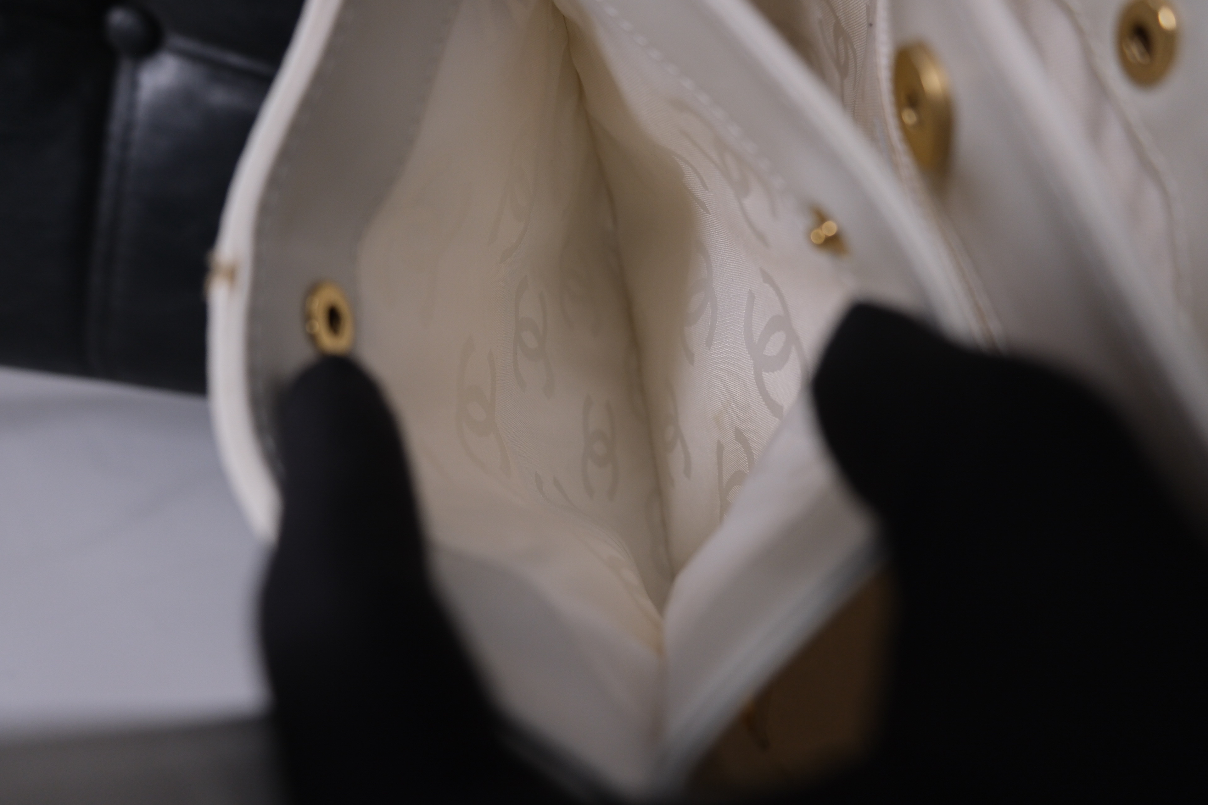 Chanel Wild Stitch Lambskin Tote bag White Gold 