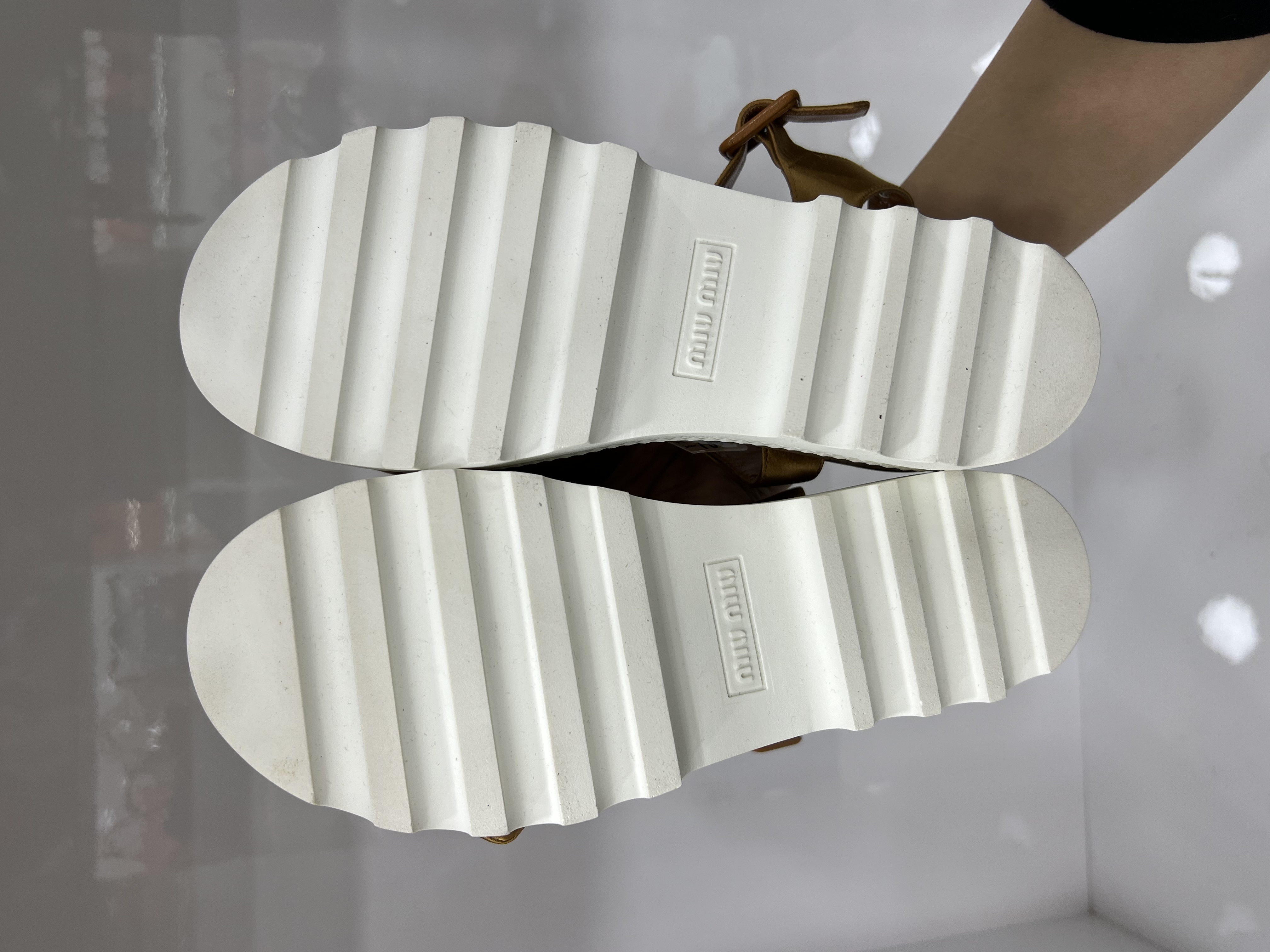直播貨品| [Fixed Price 固定價］冇得減‼️R74