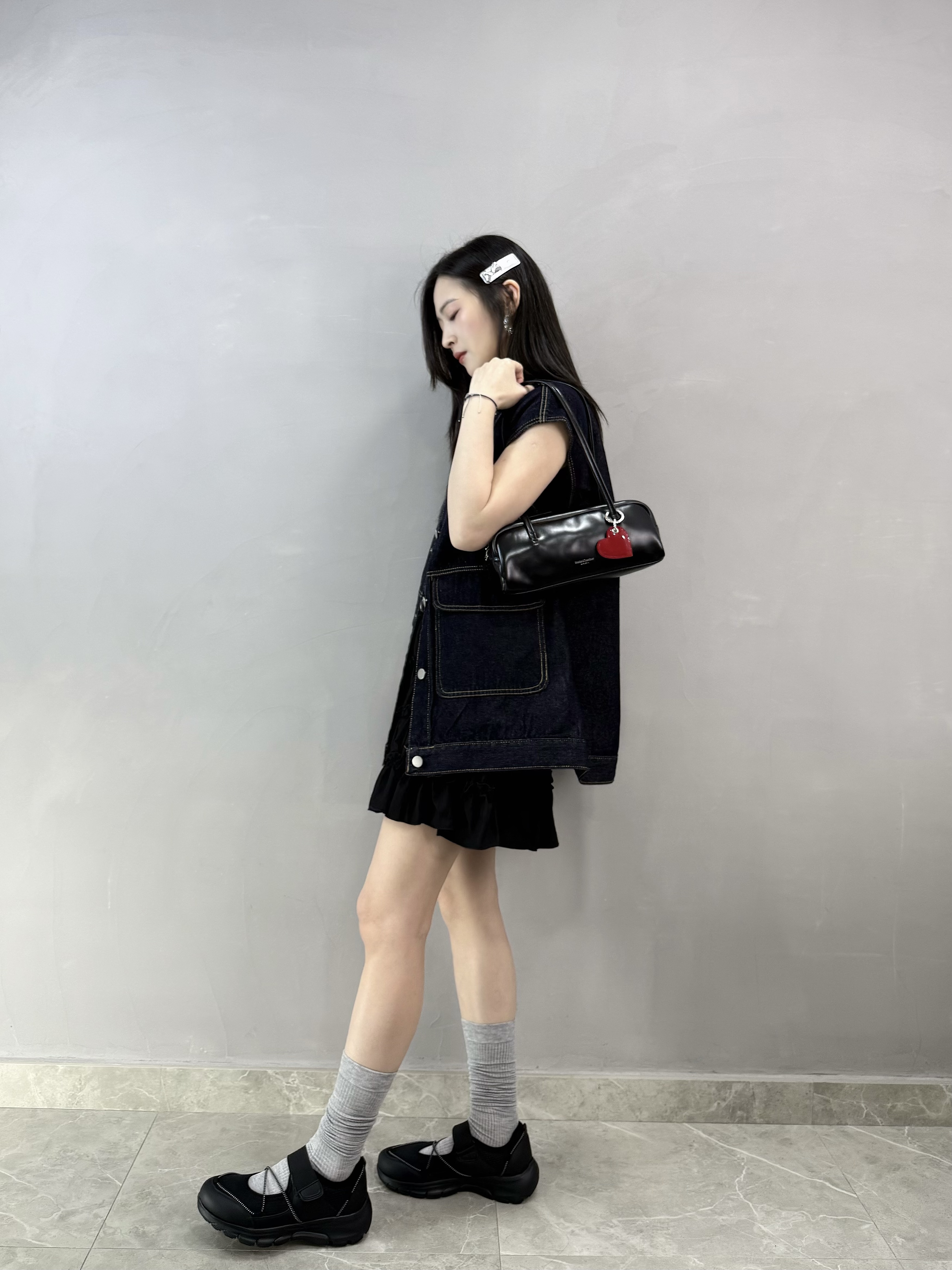 K62 皮牌原色牛仔背心褸