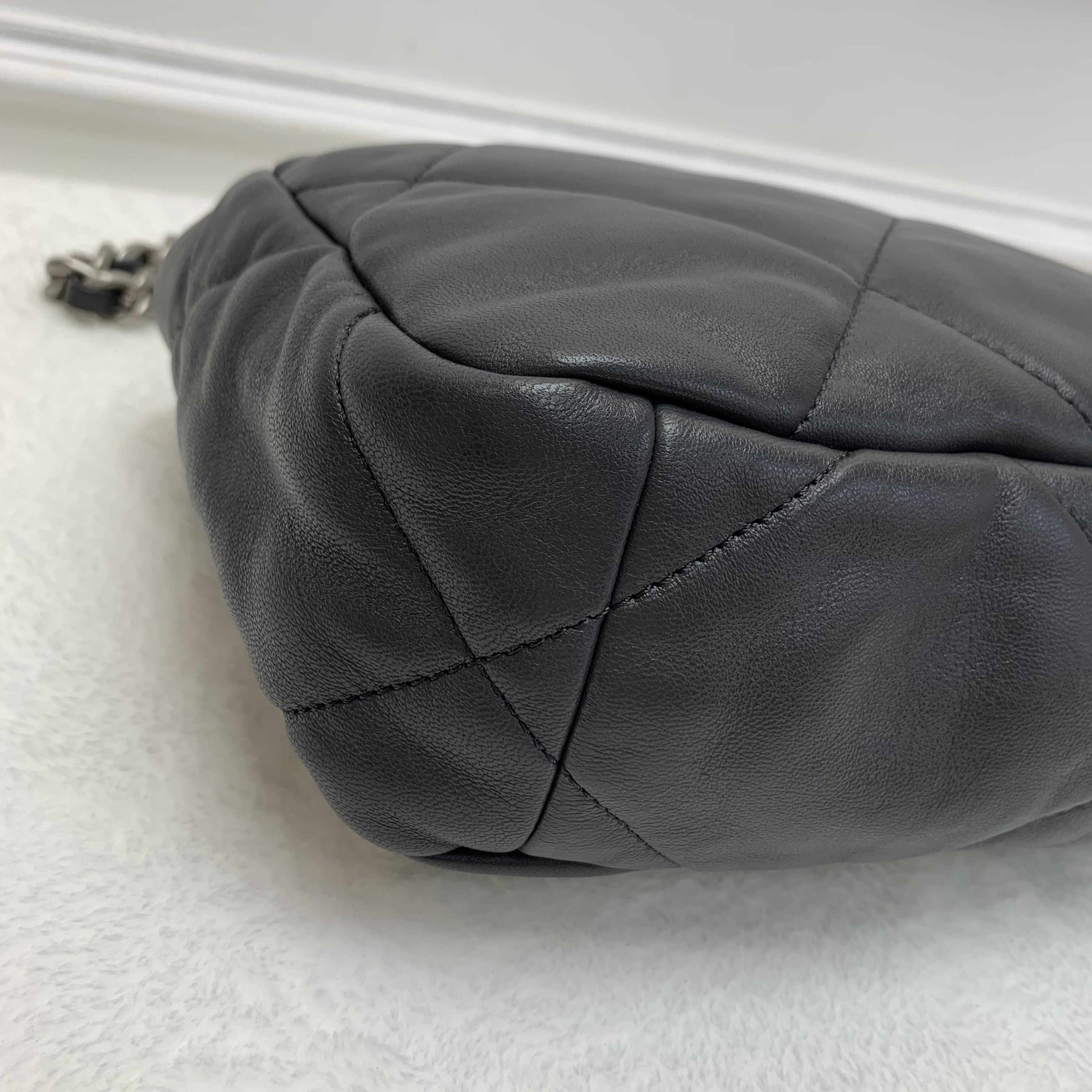 Full set Chanel 19bag 灰色配銀🩶