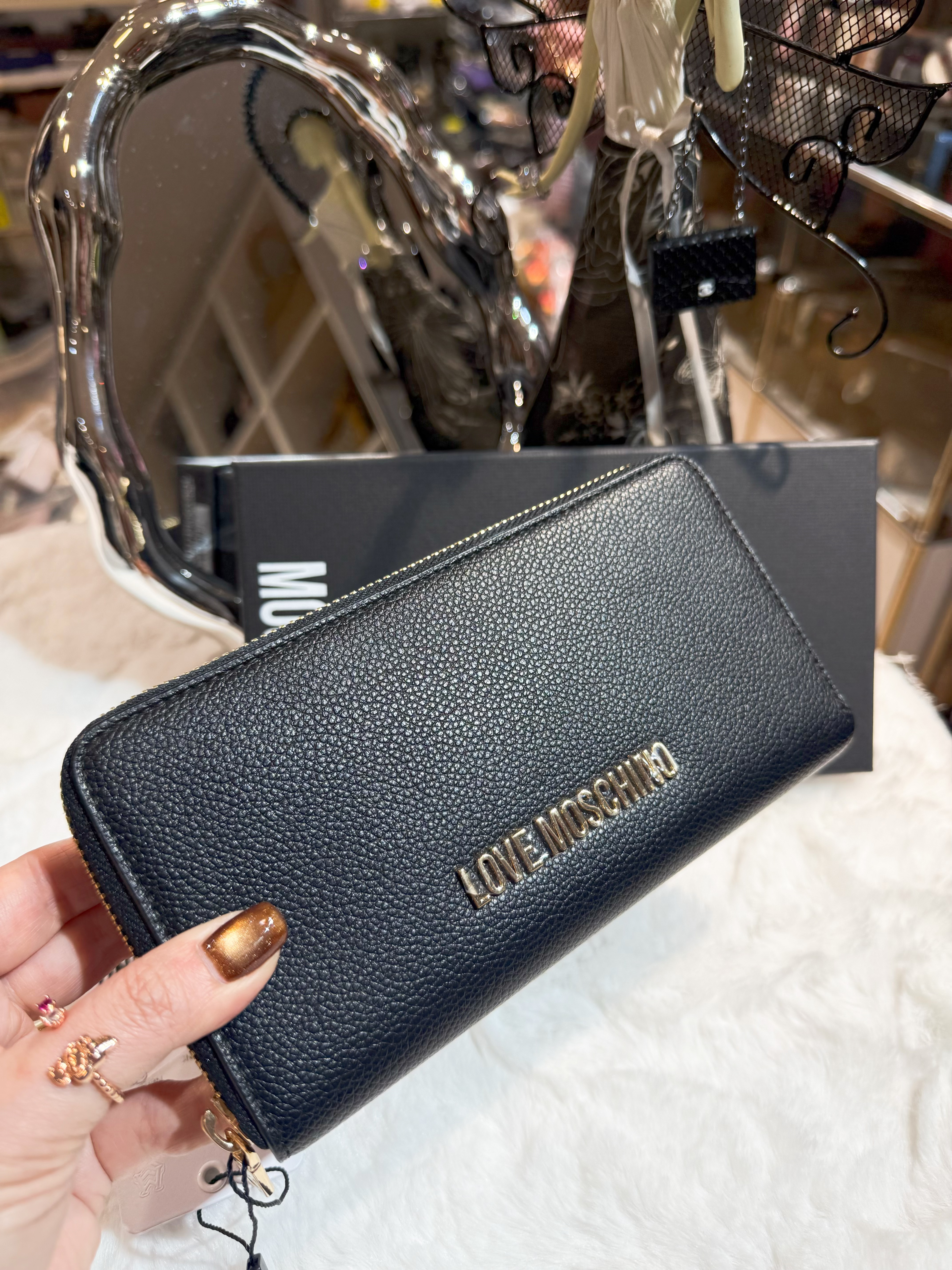 Love Moschino zip wallet 5140/blk