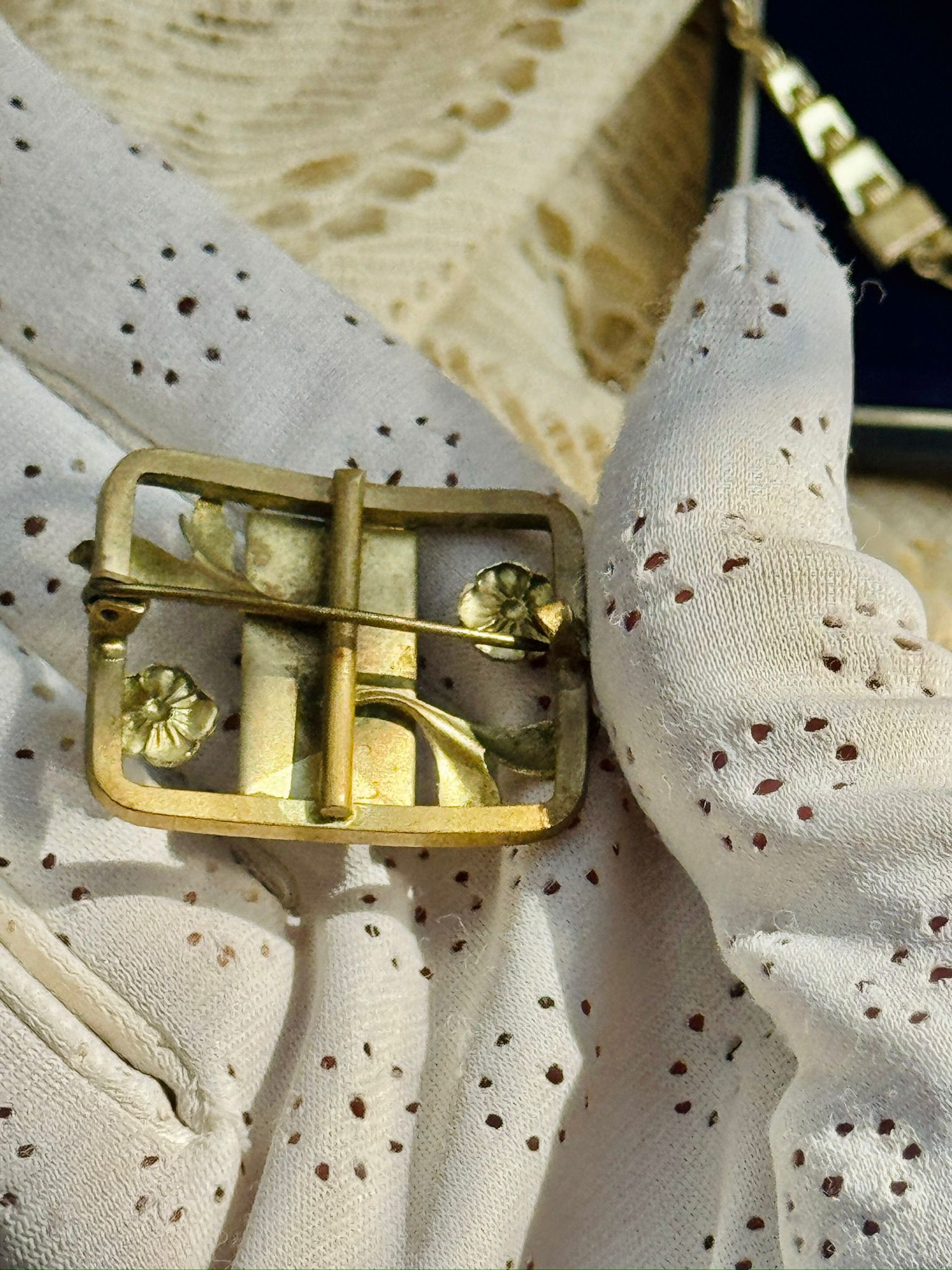 復古風格藍色裝飾胸針及項鍊套組，附原裝盒