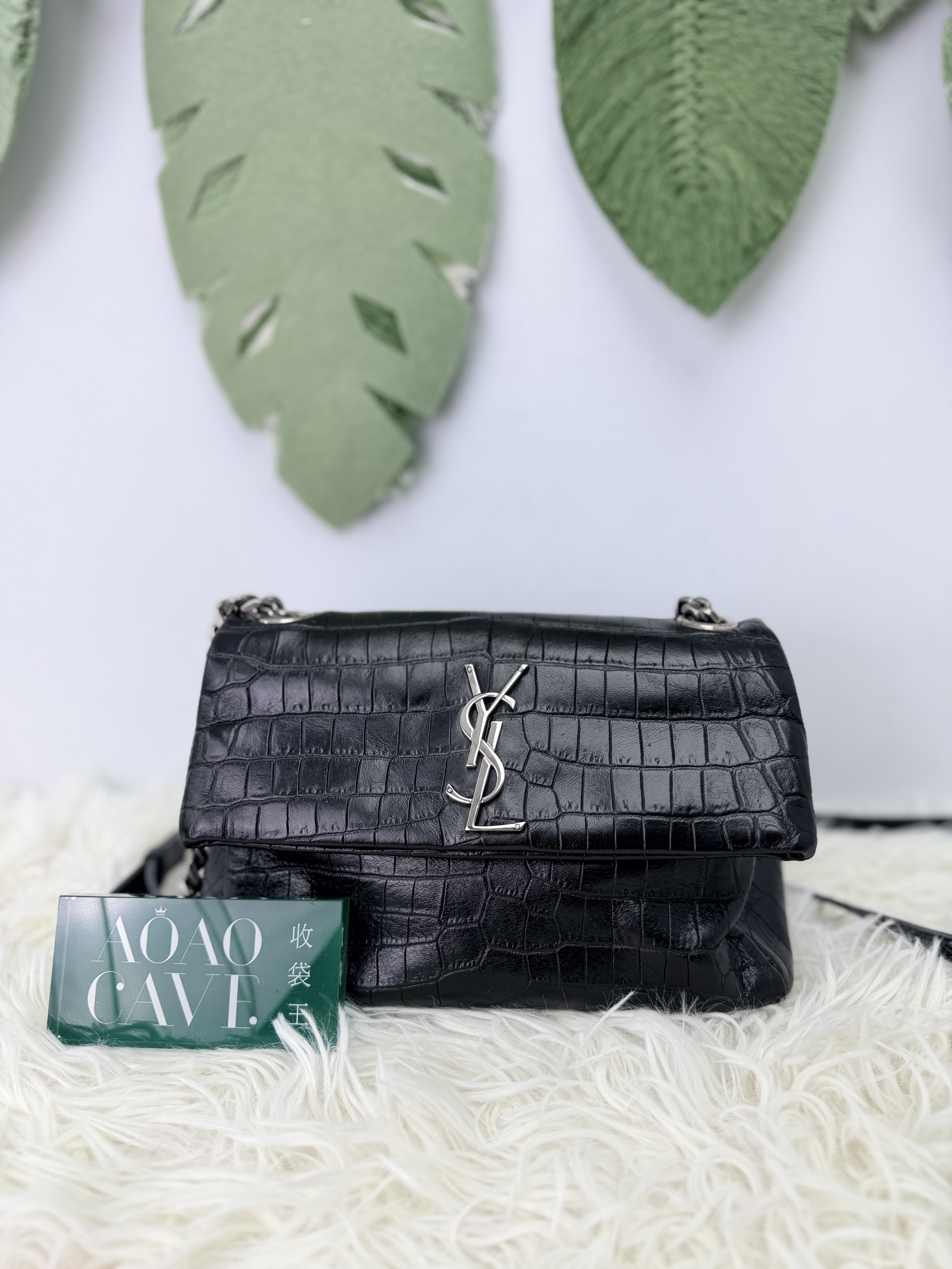 YSL 🤍PRE OWNED YSL 黑銀鱷魚壓紋 鏈條包 斜孭包🖤