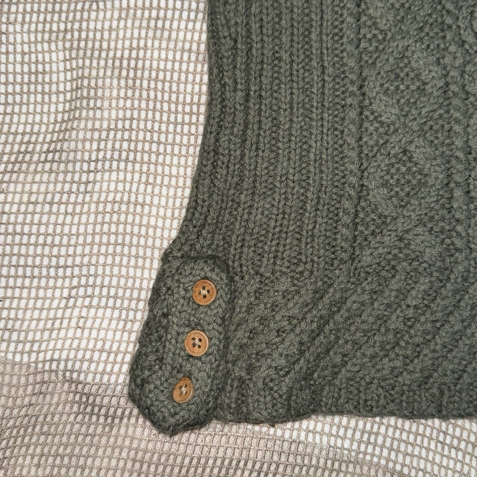 Oil Green Sweater Vest