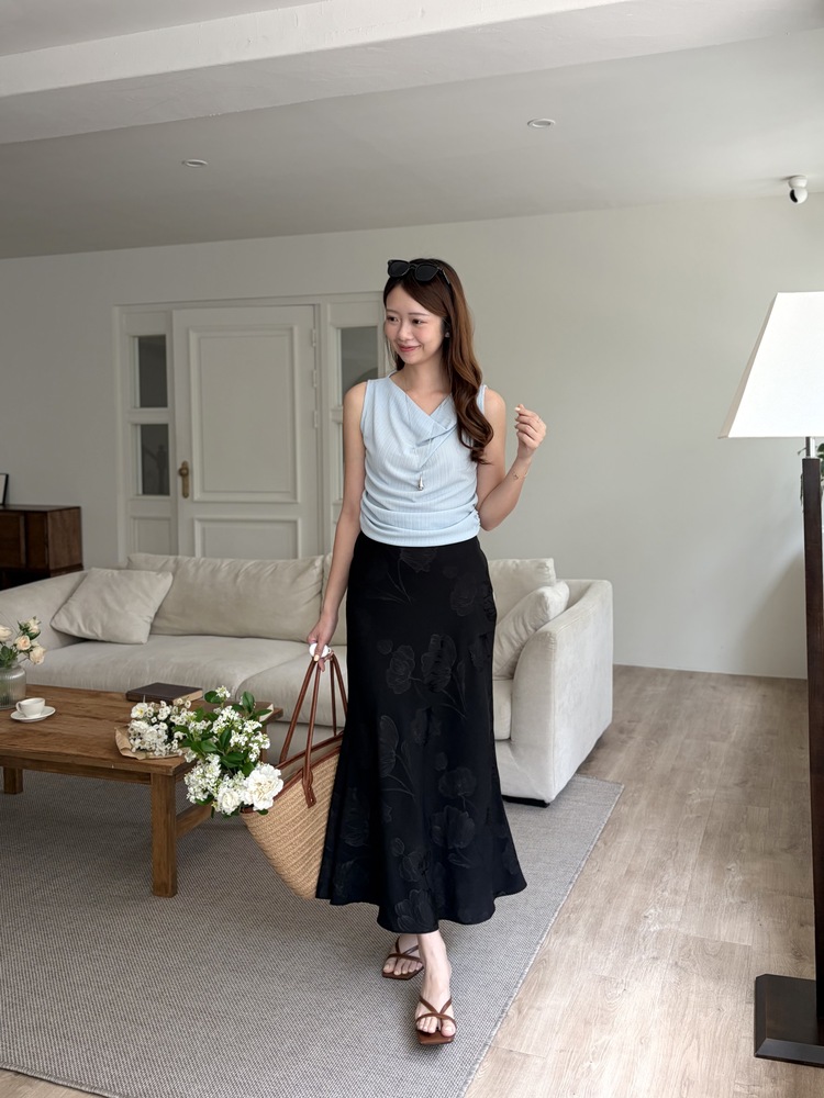 Draped Sleeveless Top (Blue)