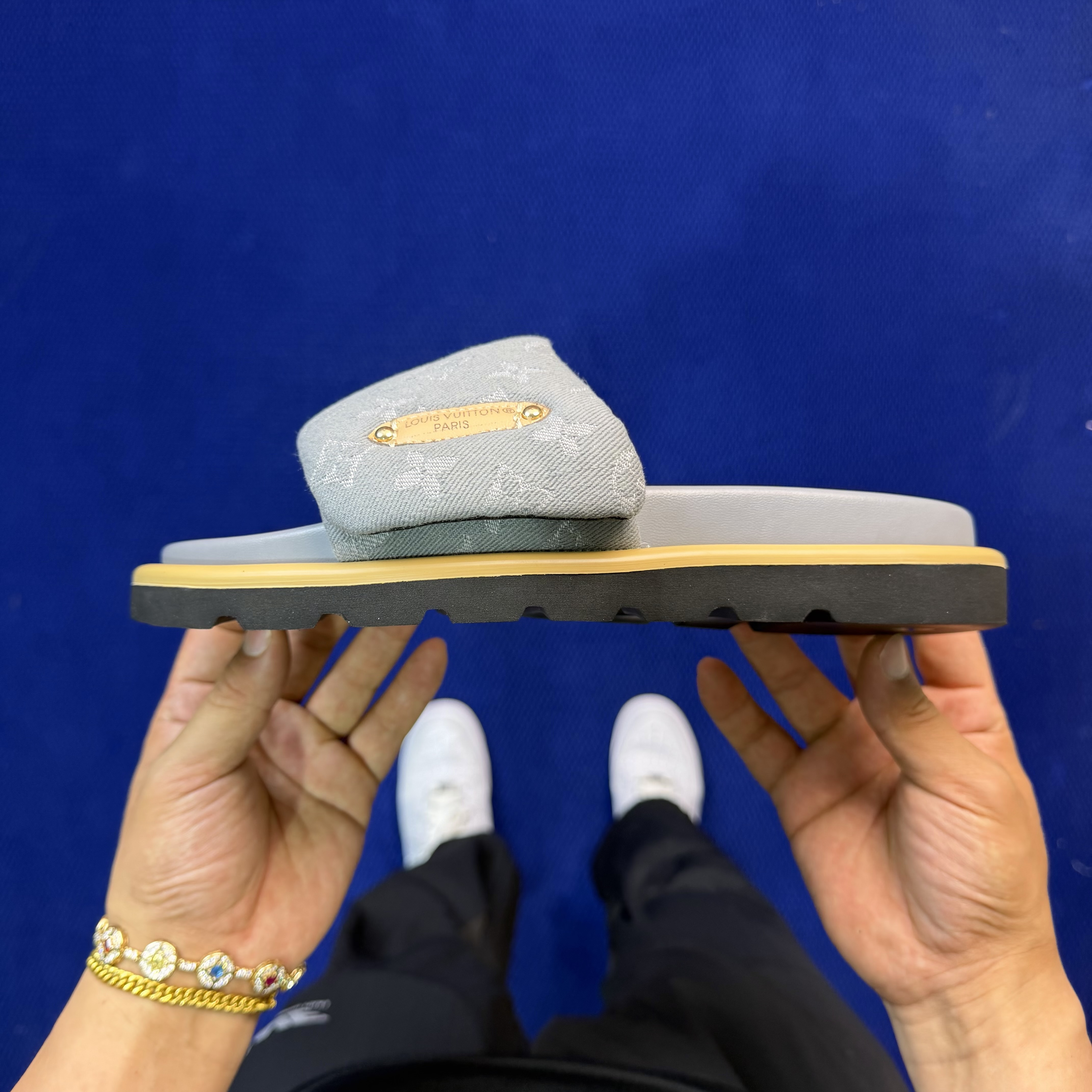 Louis Vuitton LV Pool Pillow Comfort Mule