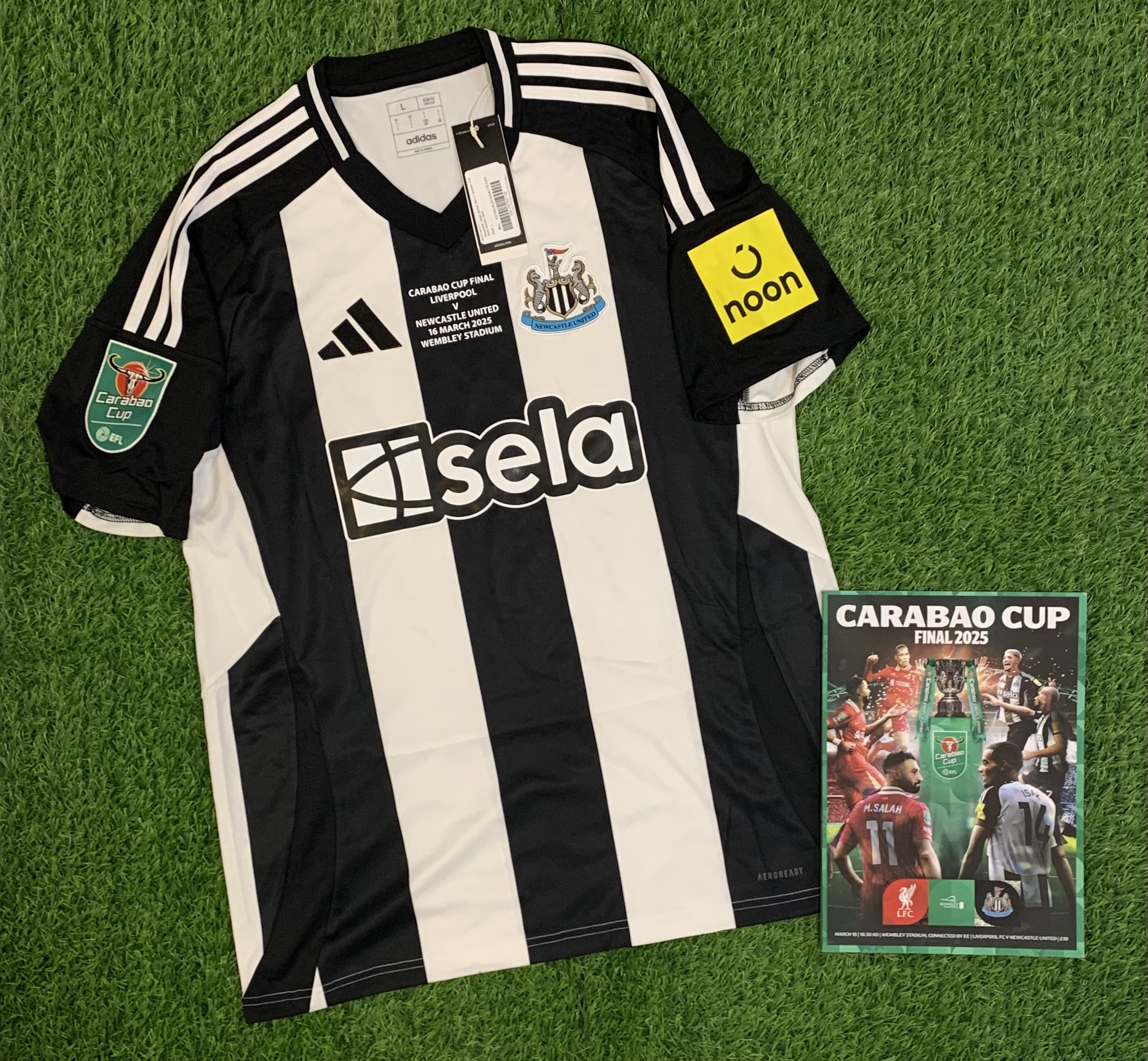 送場刊 2025 紐卡素 主場 聯賽盃 奪冠版 短袖 Newcastle United adidas Men’s Carabao Cup 2025 Winners Shirt