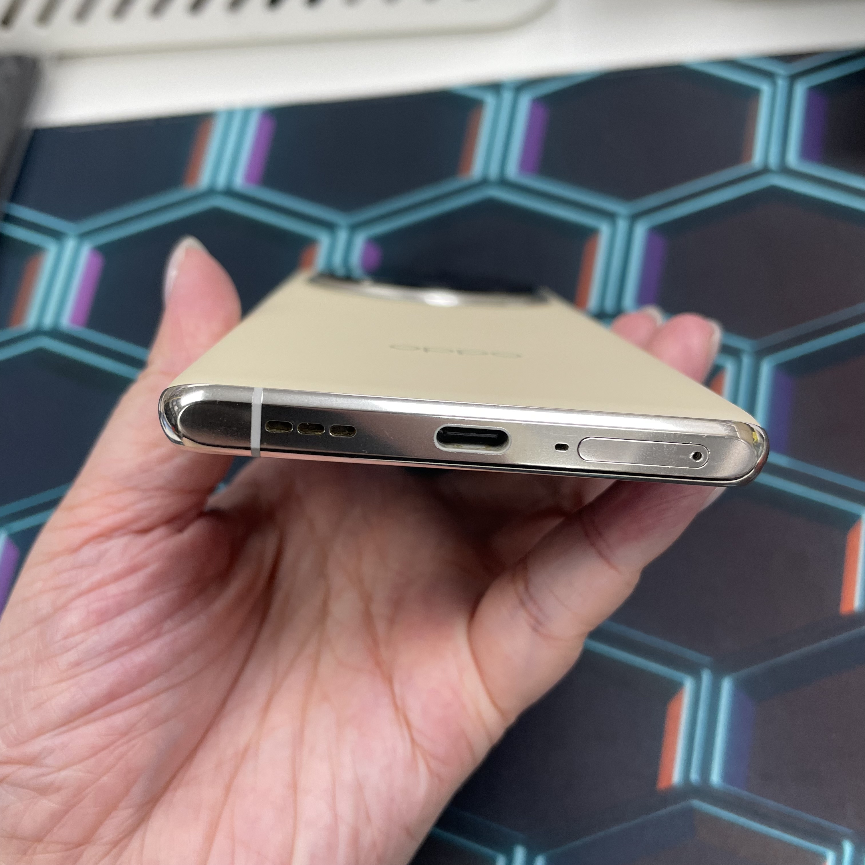 *6517 Oppo Find X6 國行 勁靚機 12+256GB 金色 gold