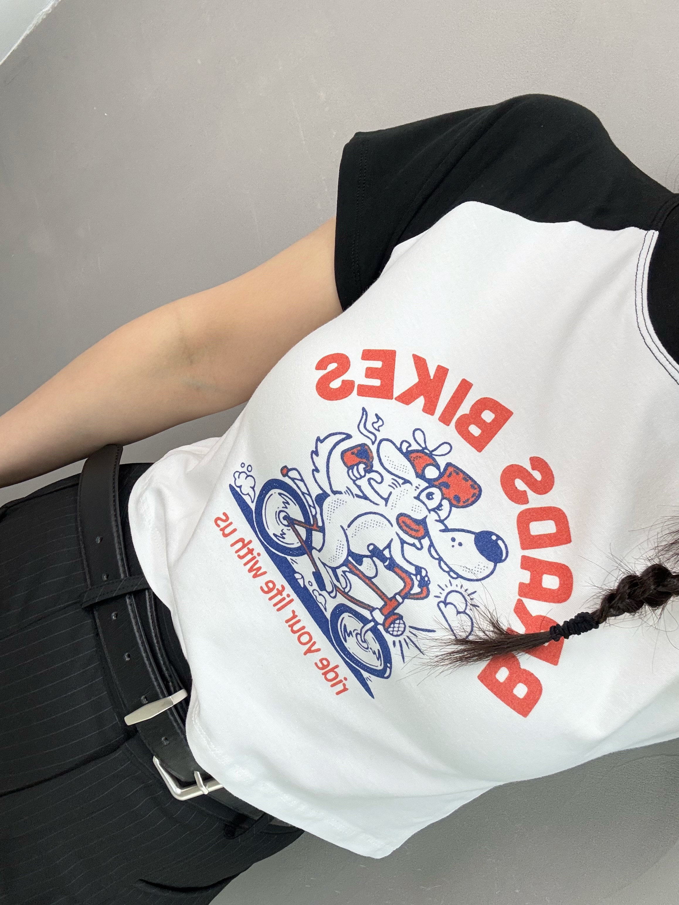 E05 趣致狗牛角Tee