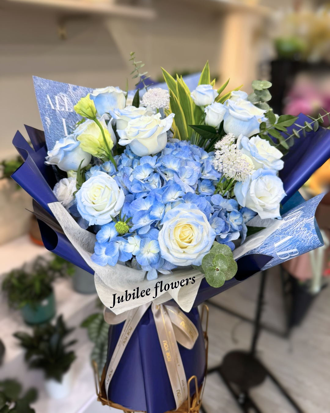 藍繡球 · 碎冰藍玫瑰花束
