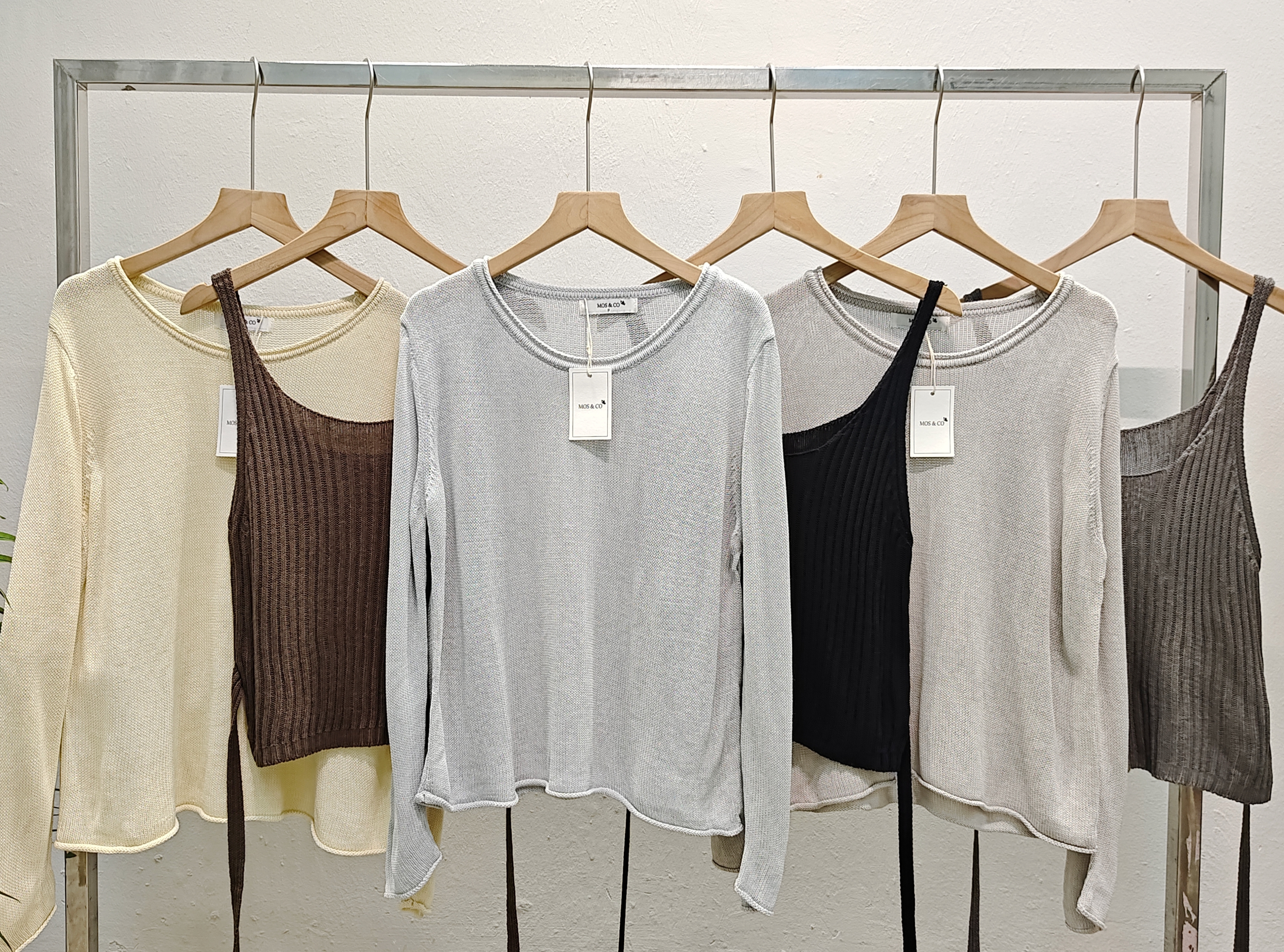 S2672 2 In 1 Long Sleeve With Singlet Out