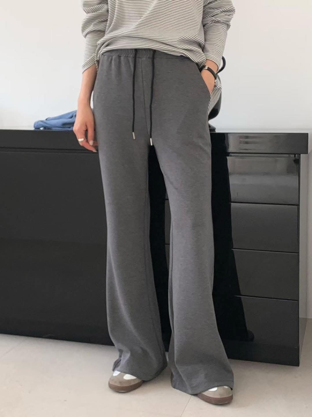 小boot cut 彈性料褲 