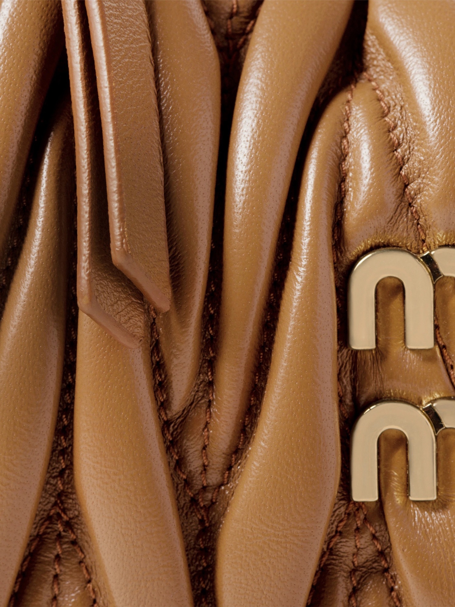 Miu Miu 女士 Wander 絎縫納帕皮革手提包均碼碼