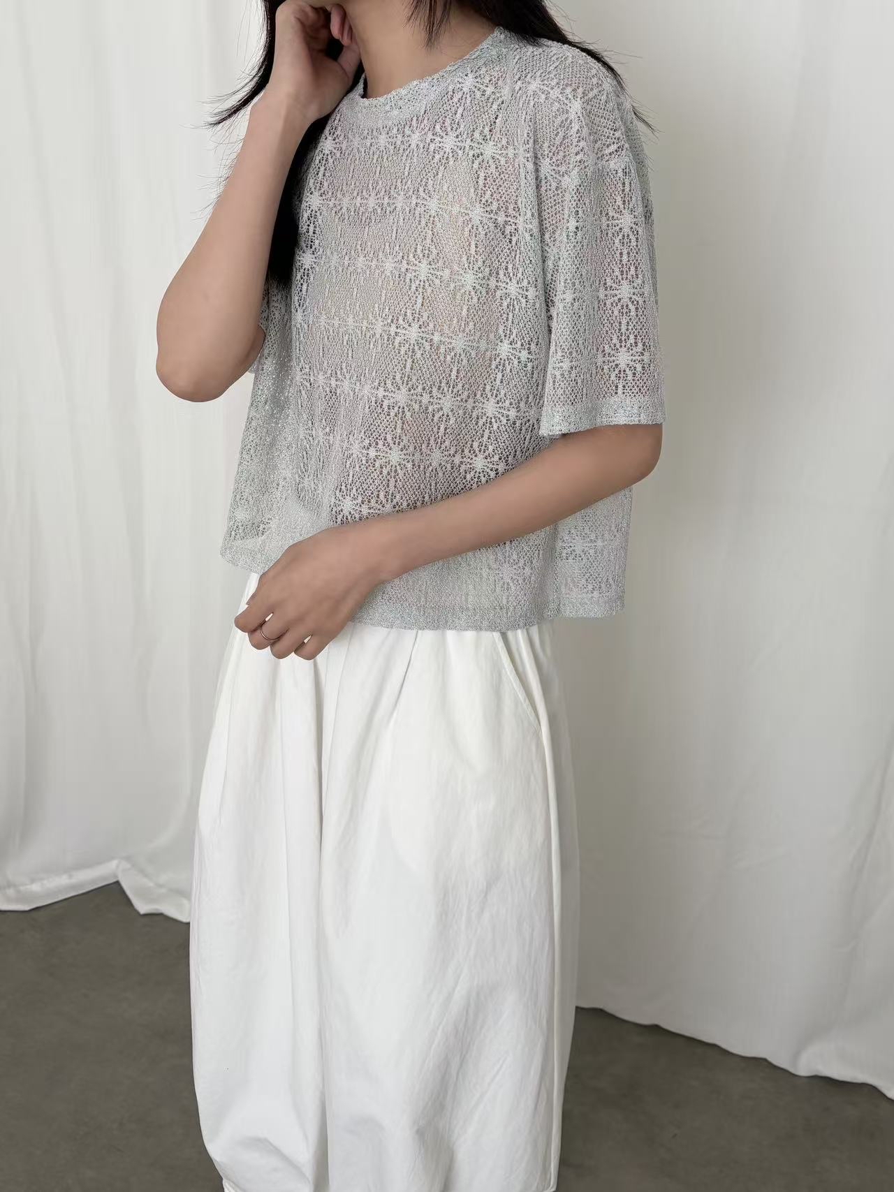  TP4 ✨自家品牌  煙花通花上衣