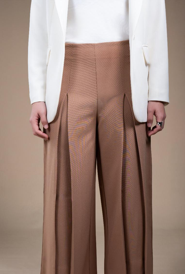 Openline Pleat Pants