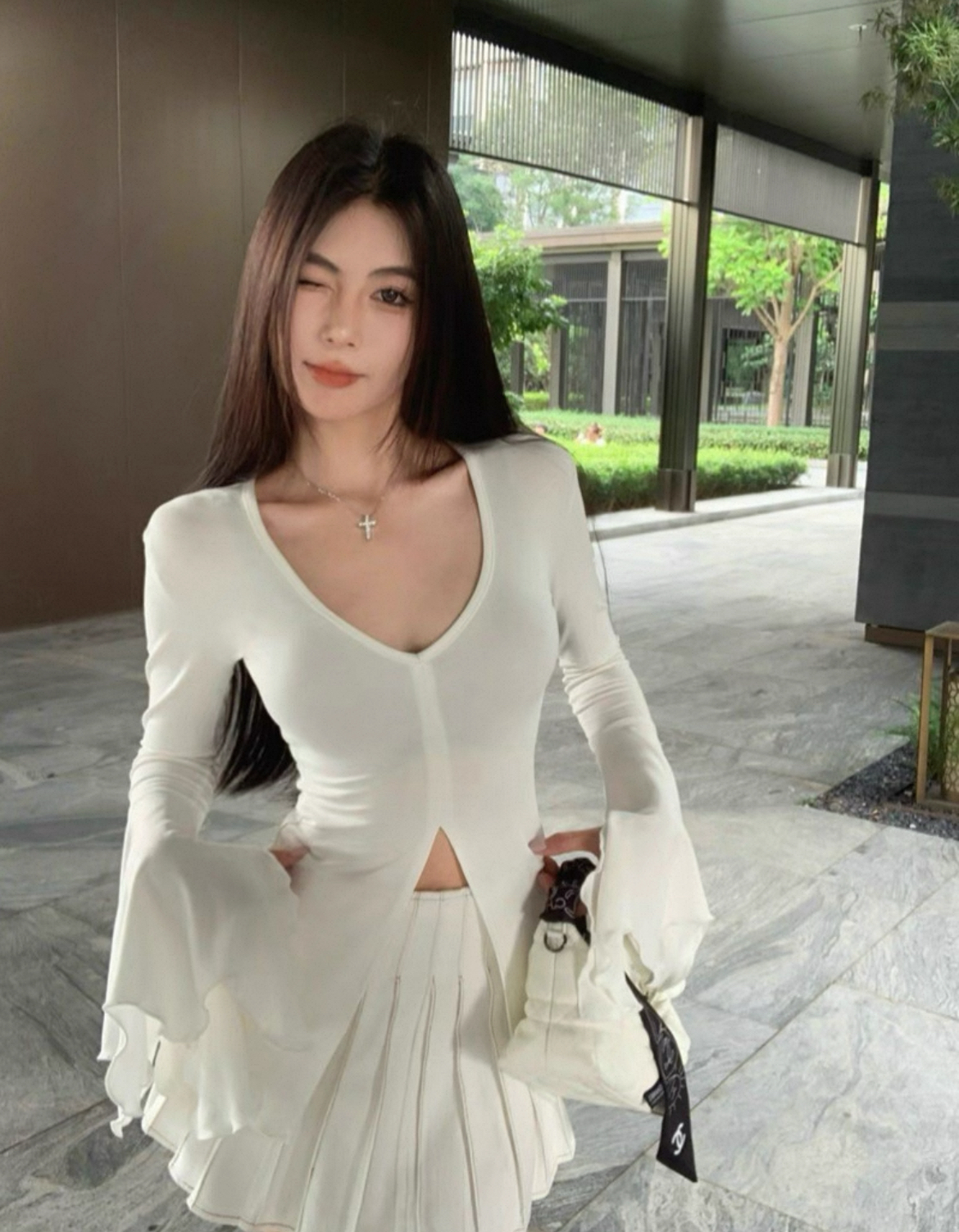 TP232辣妹不规则长袖