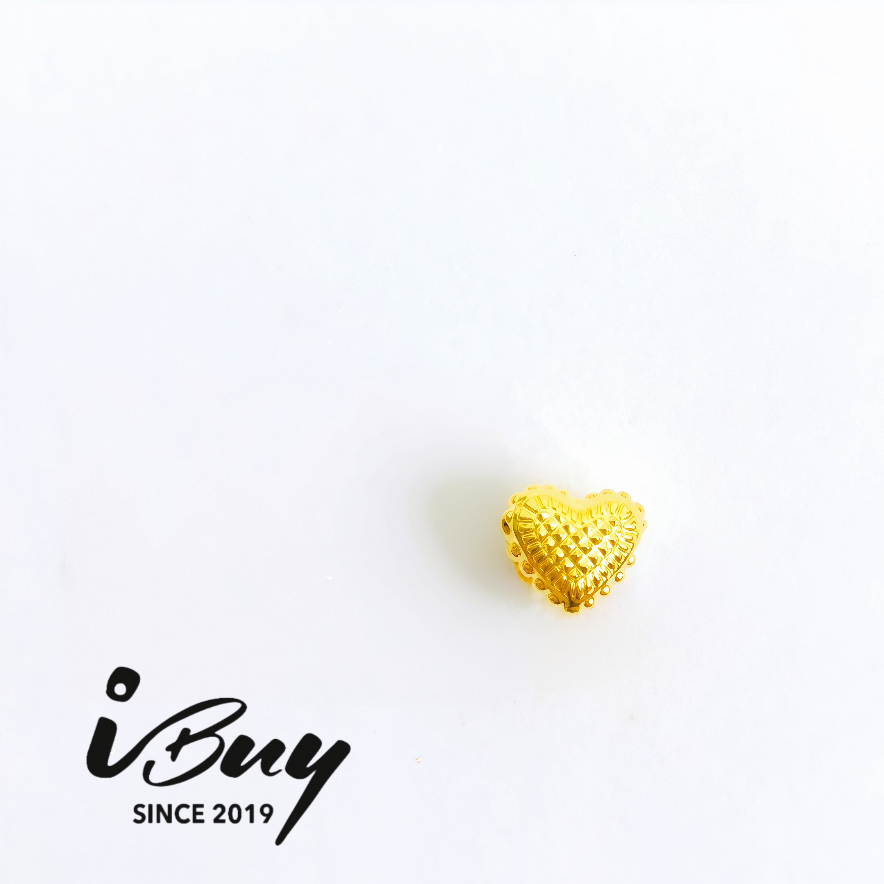 916 HARD GOLD STRAIGHT EDGE DIAMONG CUT HEART CHARM BEAD 916 硬金 直边菱格爱心串咀