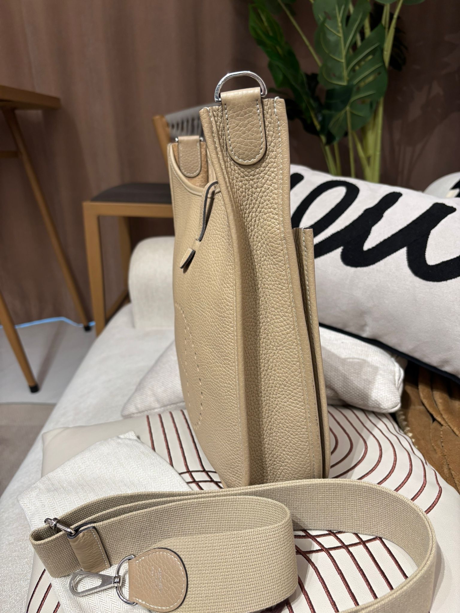 Hermes Evelyne 29,風衣灰,STAMP U 100%Authentic ,98%new ✅收據副本✅dust bag✅肩帶 ✅Box