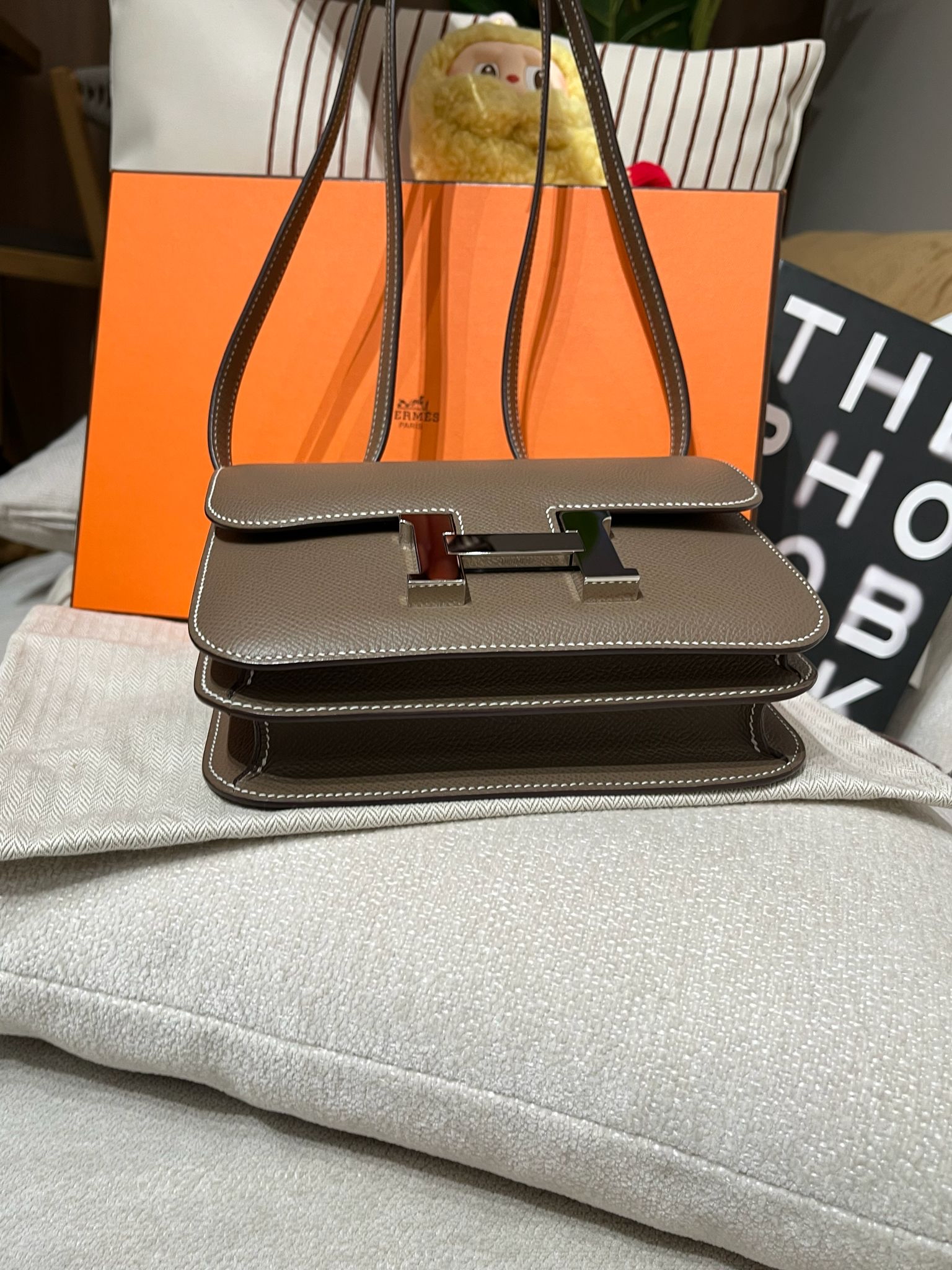 Hermes Constance 19 Mini Stamp Y 100%Authentic, 98%New ✅Dust bag ✅Box