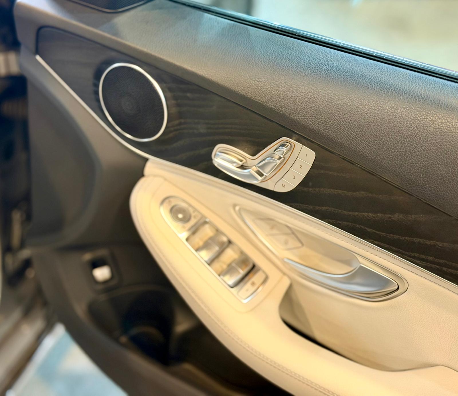 Mercedes-Benz C200 (W205) 2014